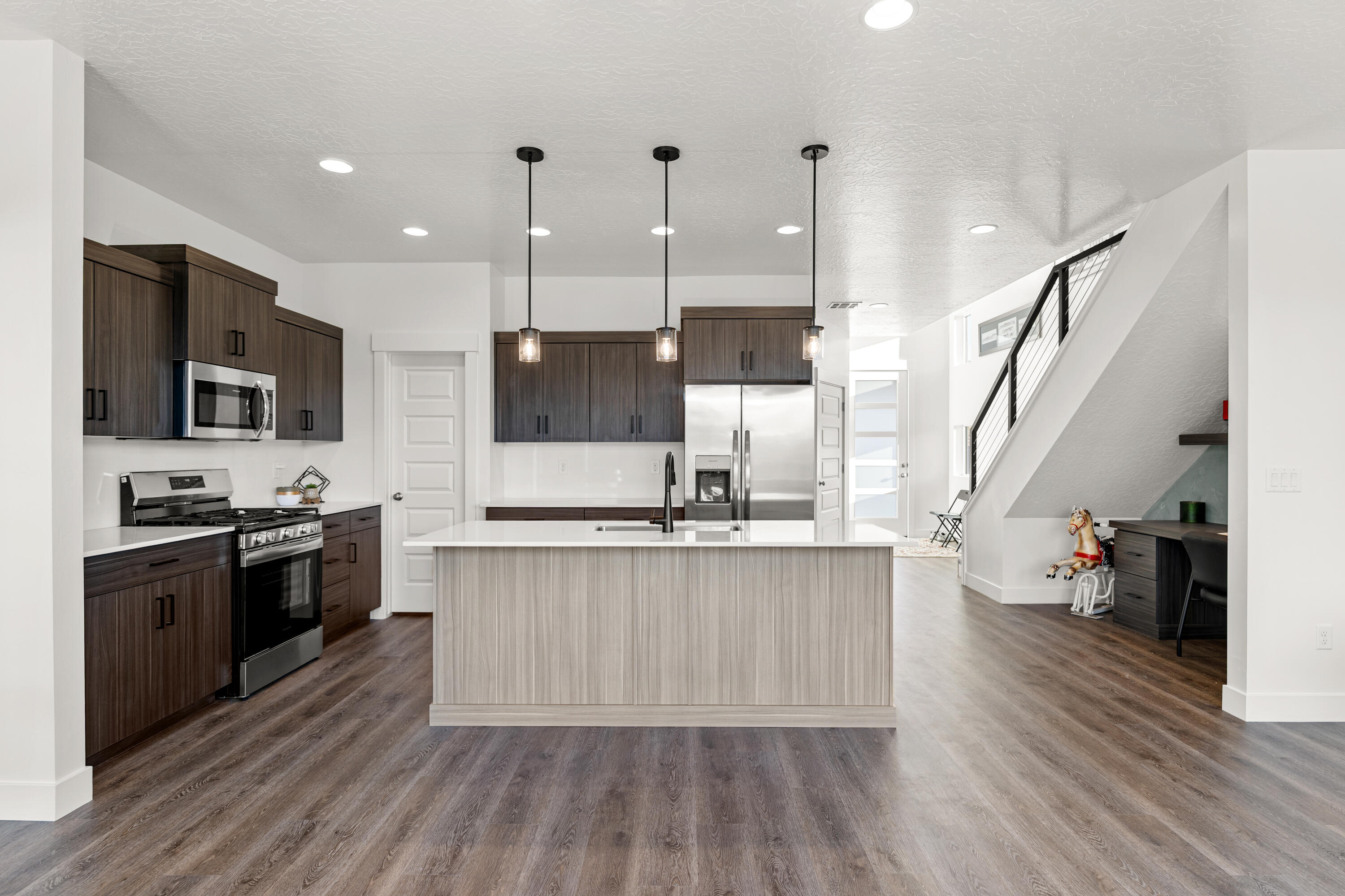 STRAWBERRY FIELDS ESTATES - Residential