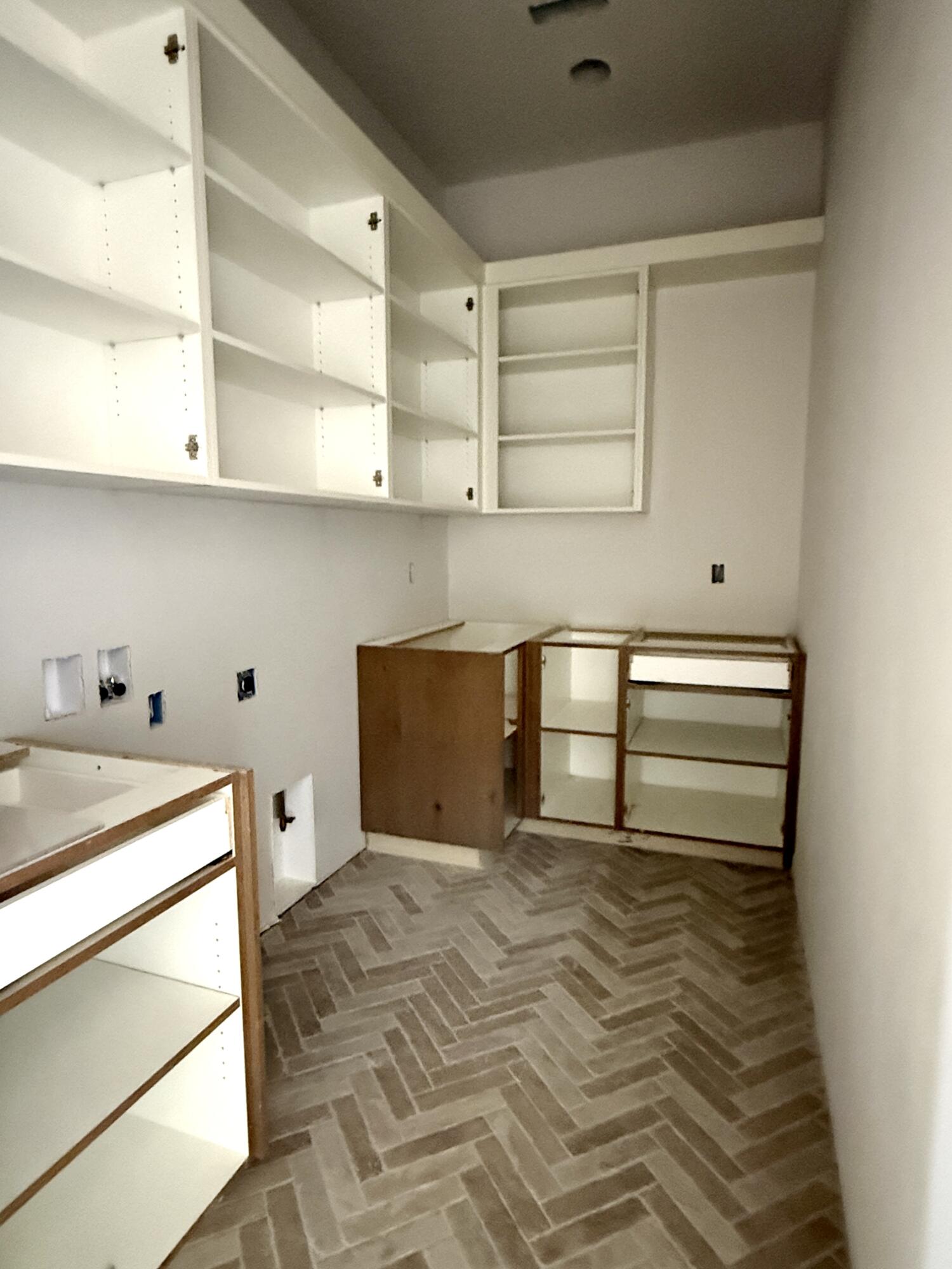 FRANKLIN FIELDS - Residential