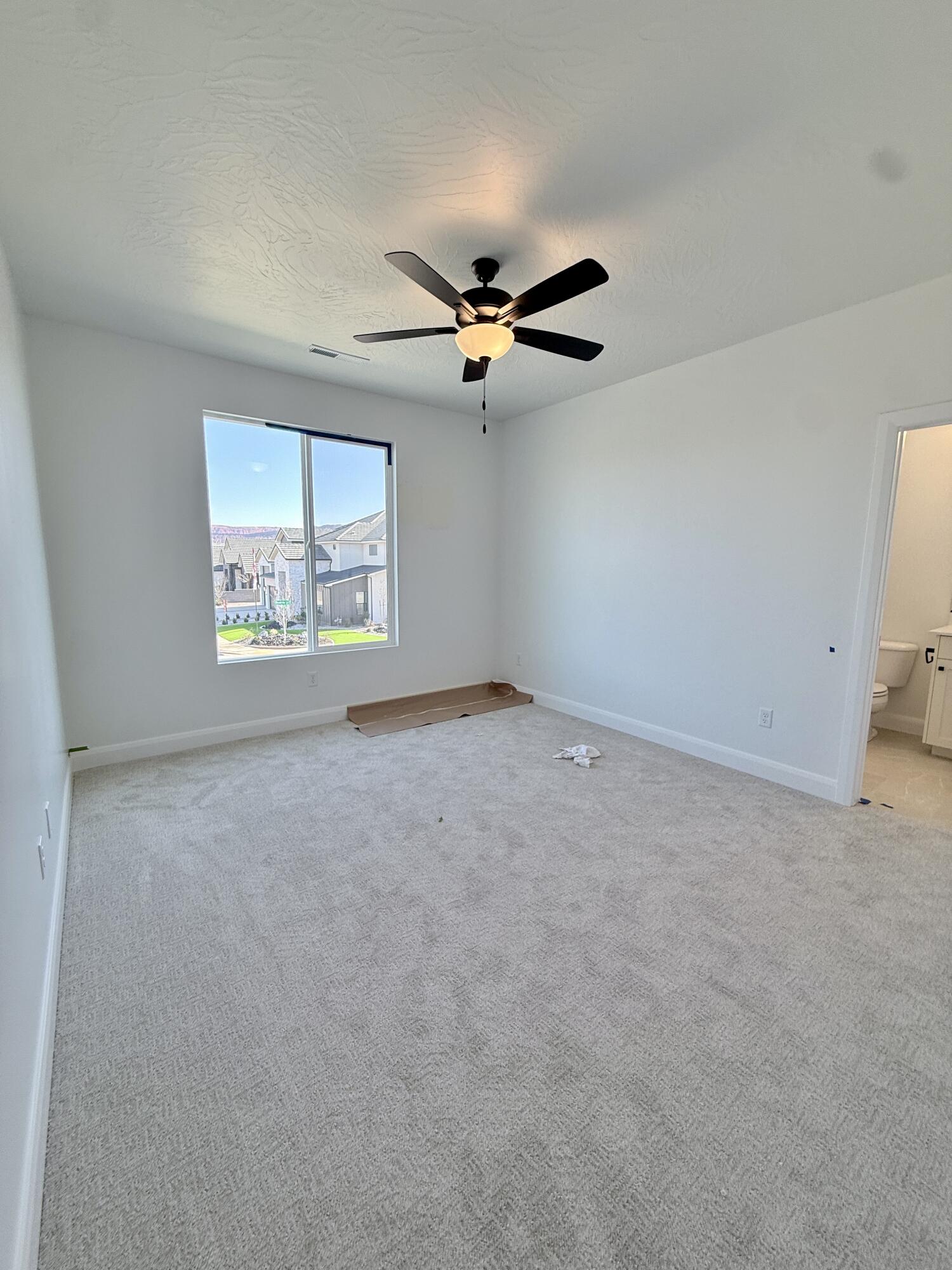 FRANKLIN FIELDS - Residential