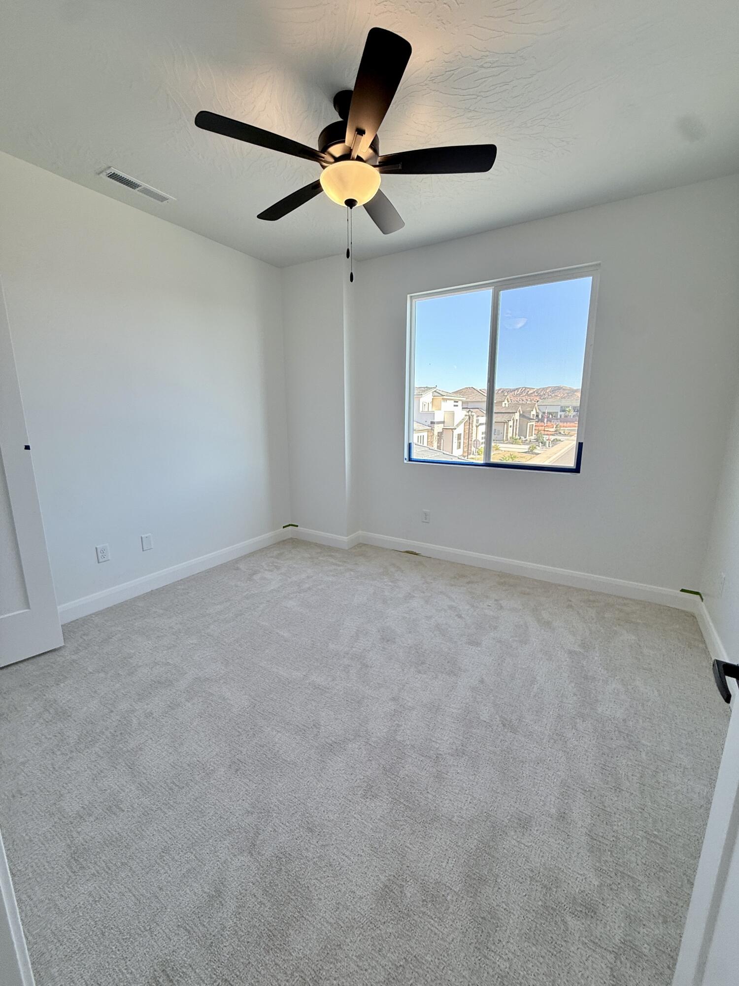 FRANKLIN FIELDS - Residential