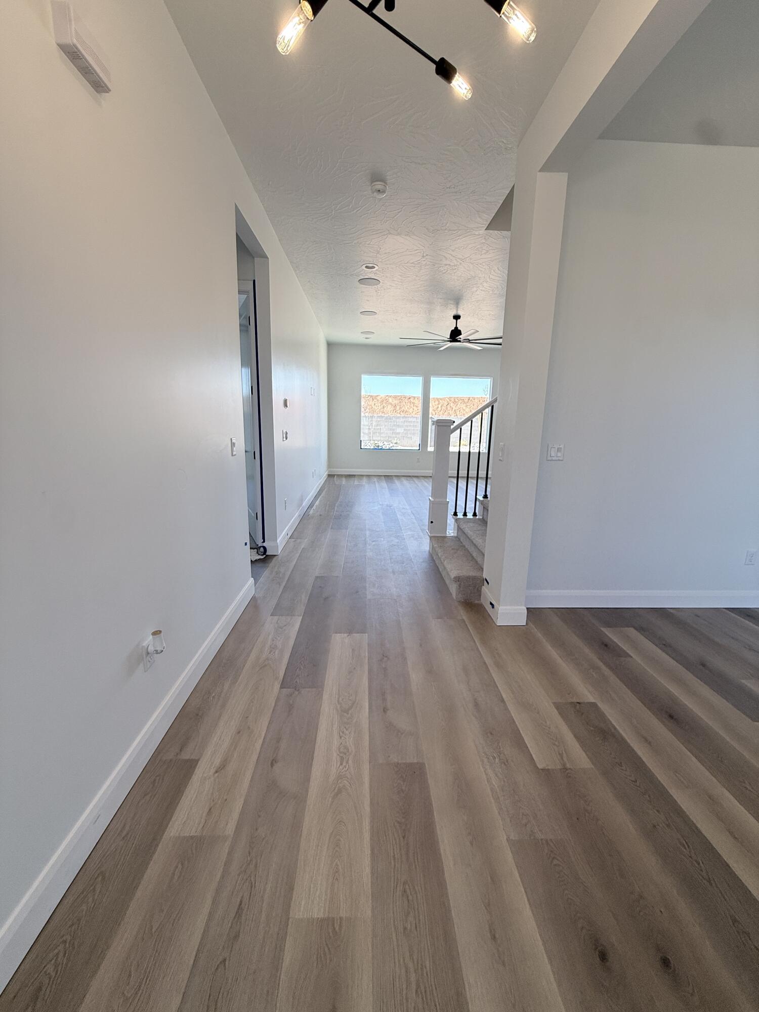 FRANKLIN FIELDS - Residential