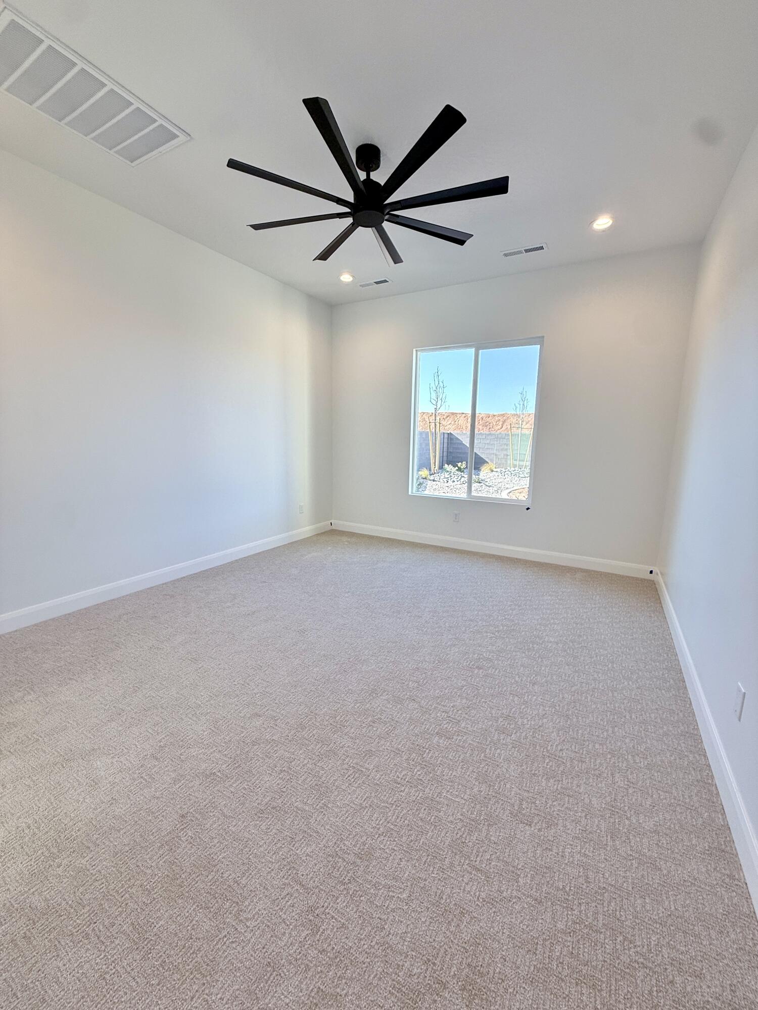 FRANKLIN FIELDS - Residential