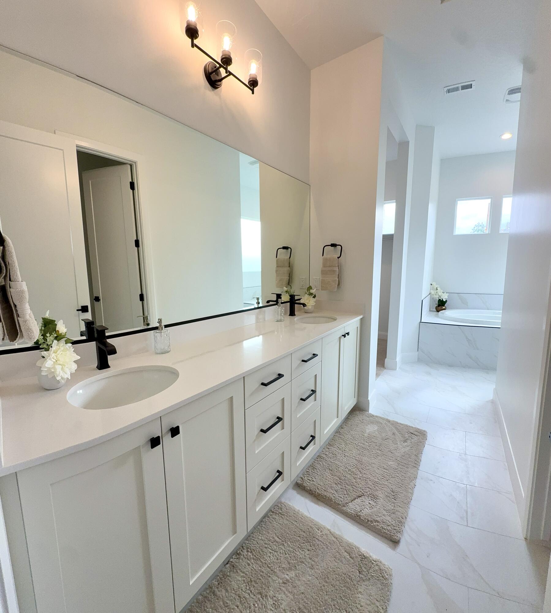 FRANKLIN FIELDS - Residential