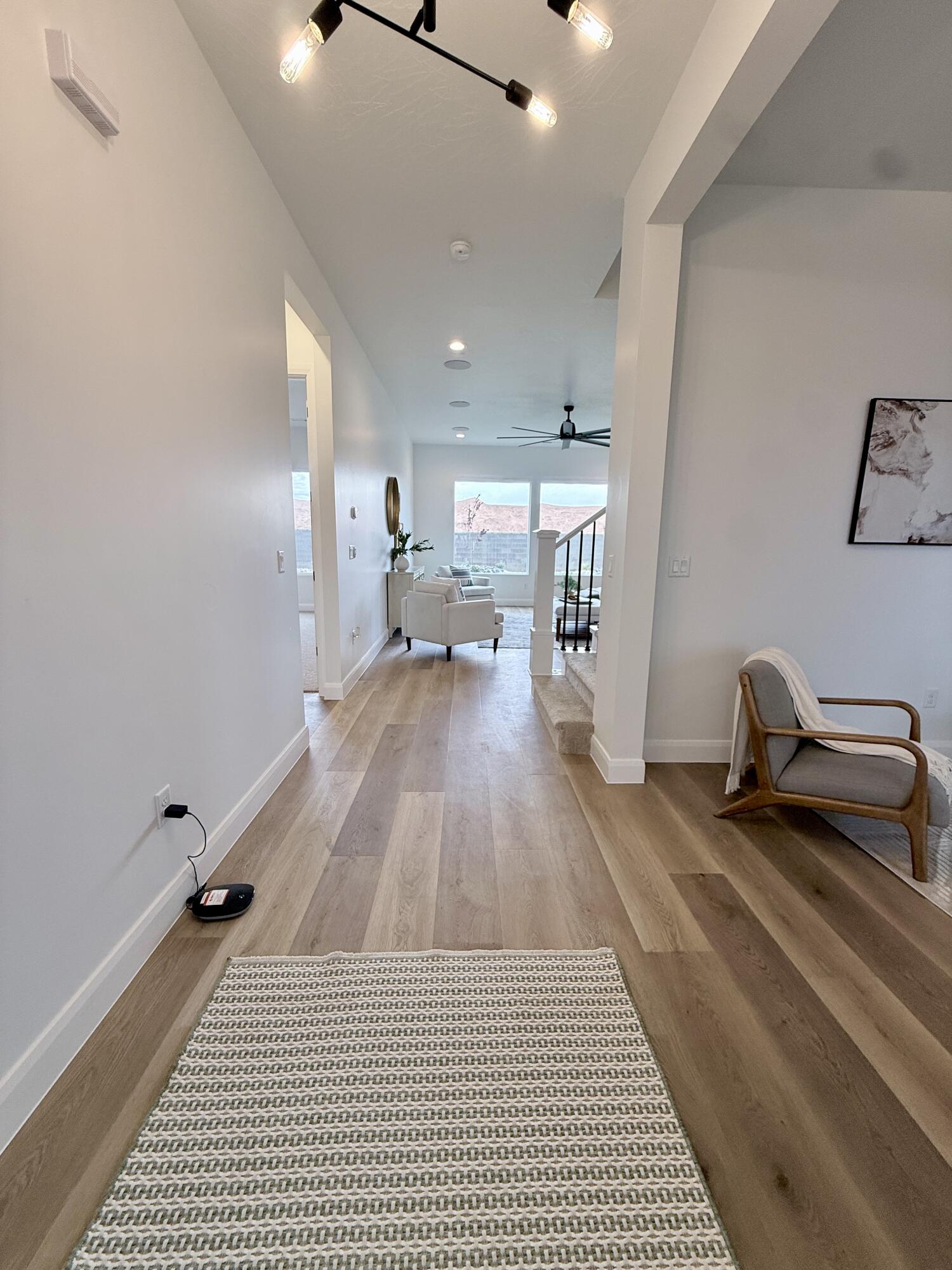 FRANKLIN FIELDS - Residential