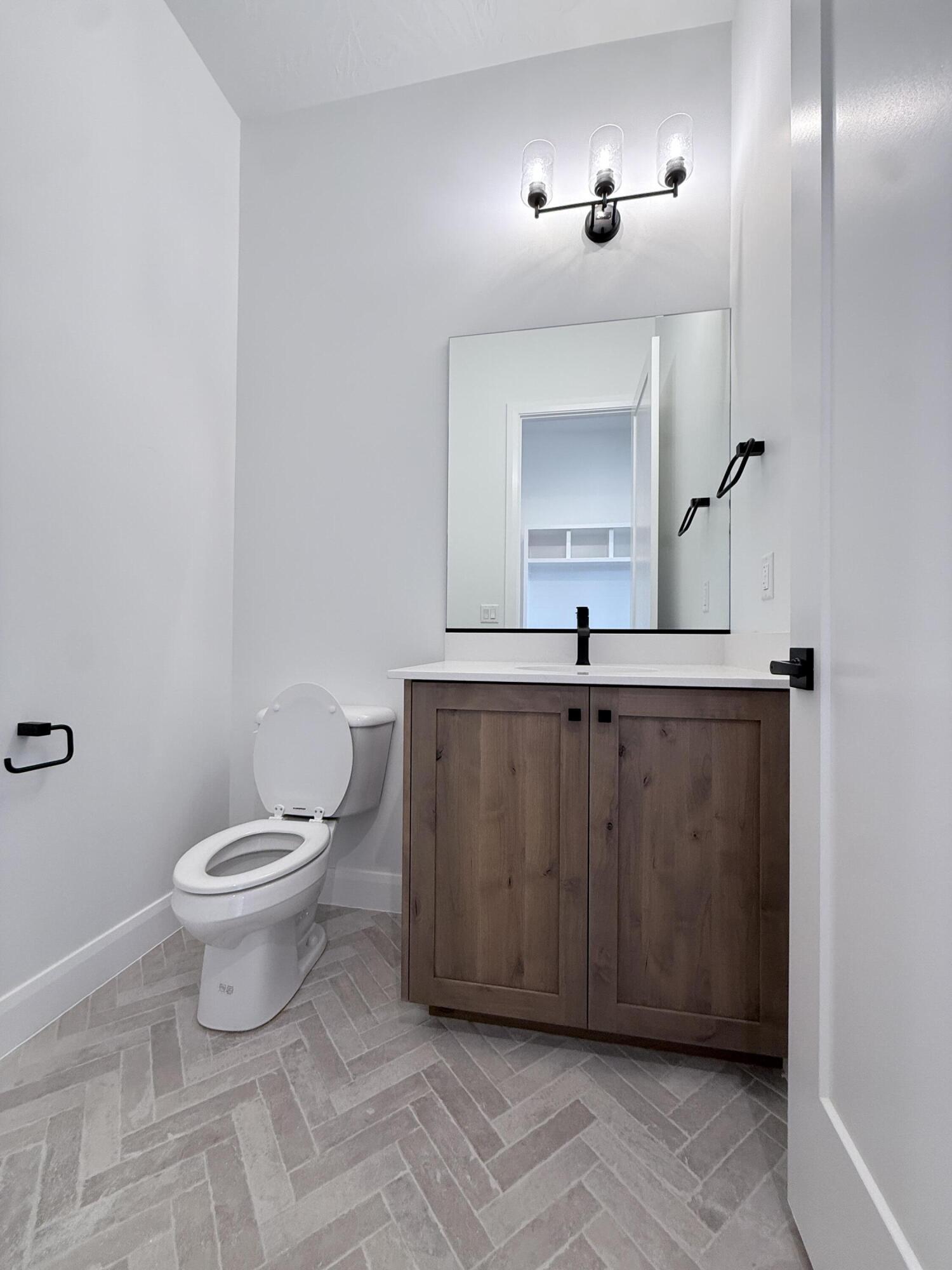 FRANKLIN FIELDS - Residential