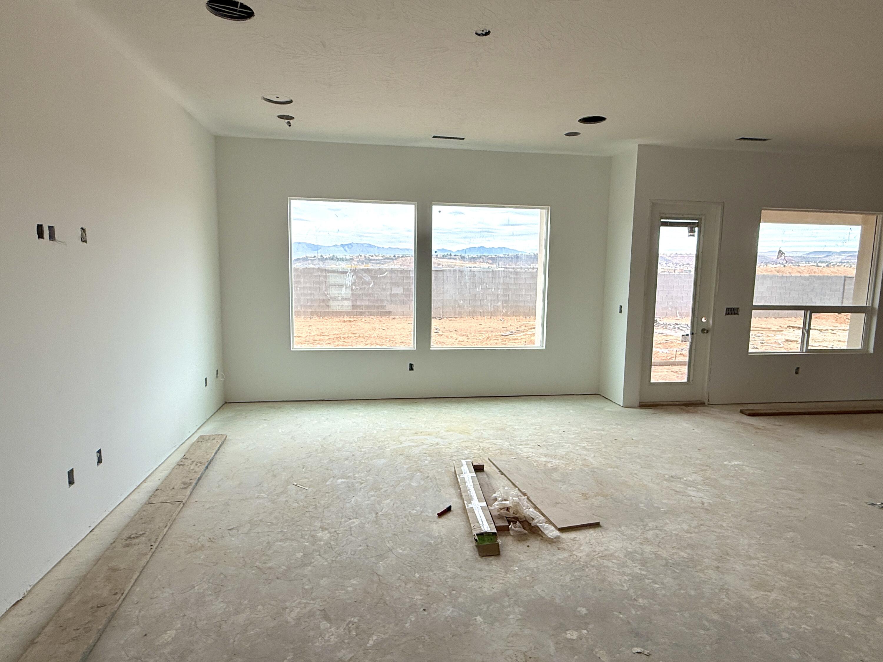 FRANKLIN FIELDS - Residential