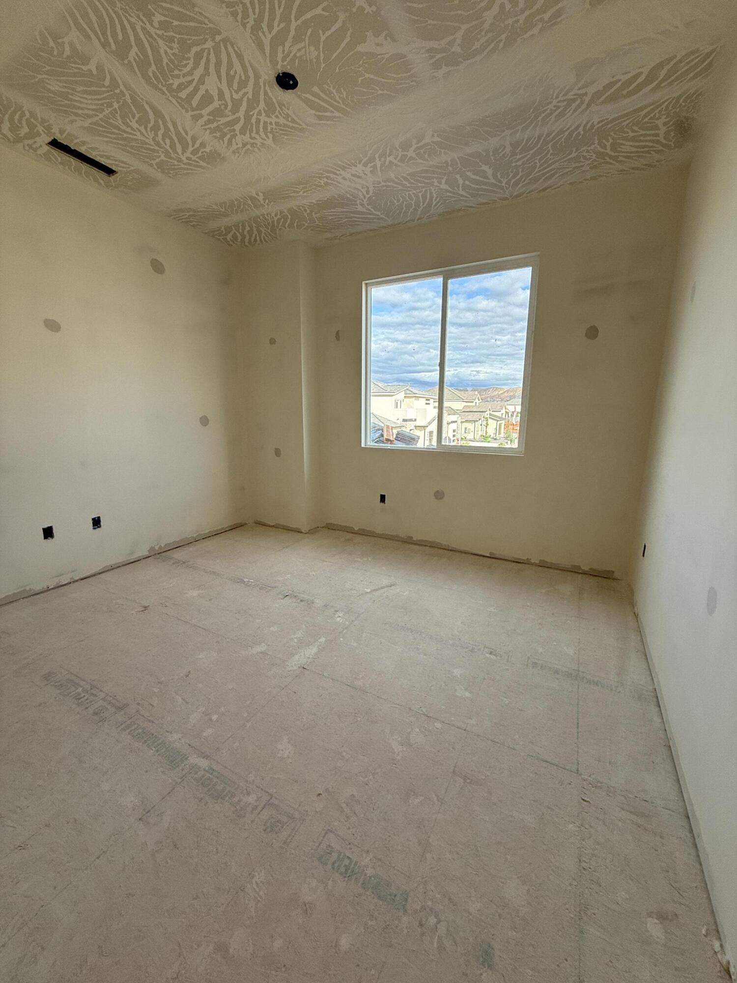 FRANKLIN FIELDS - Residential