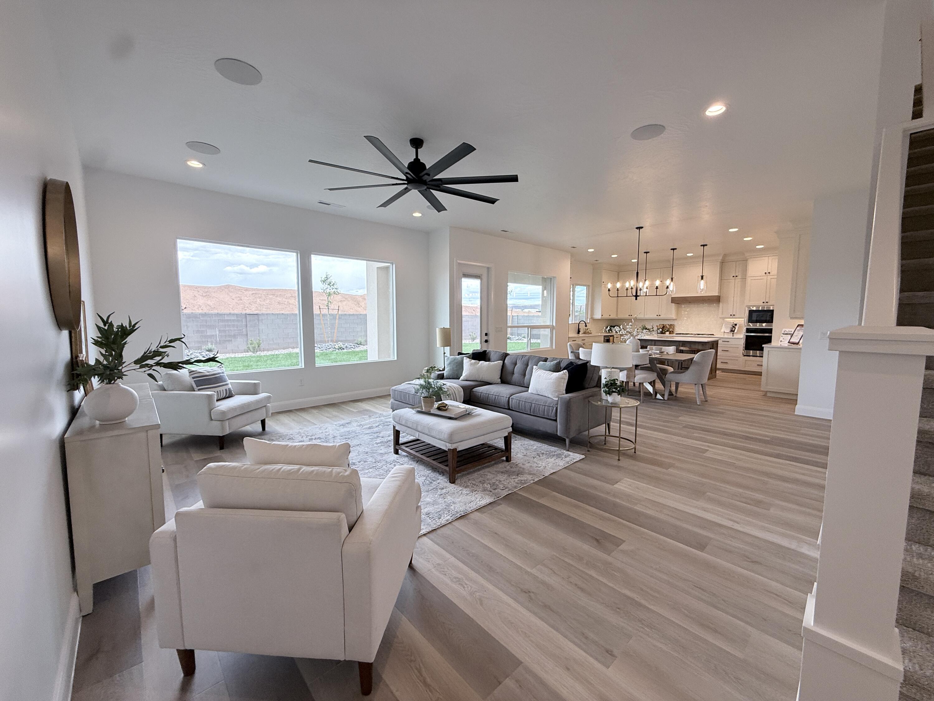 FRANKLIN FIELDS - Residential