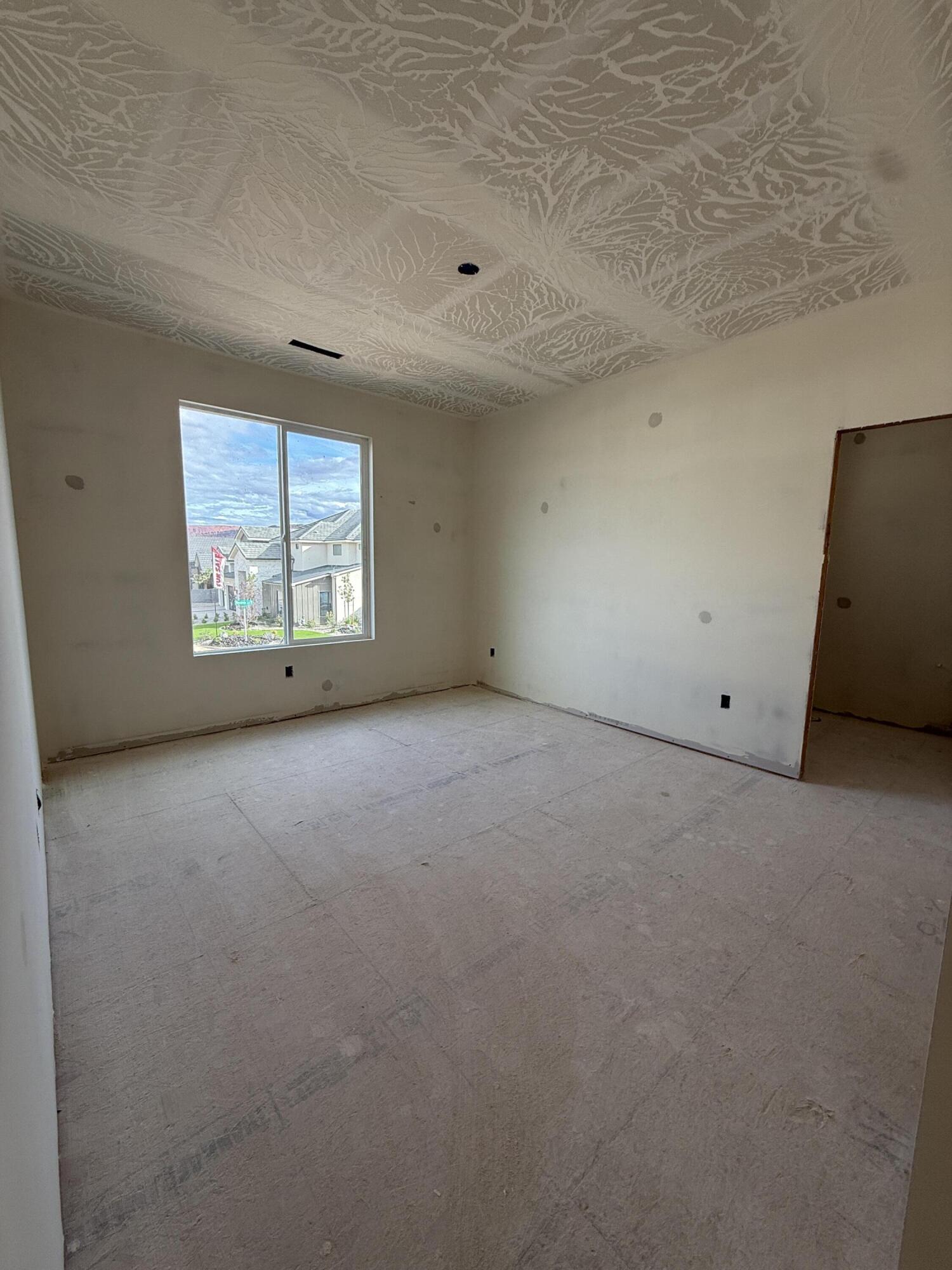 FRANKLIN FIELDS - Residential