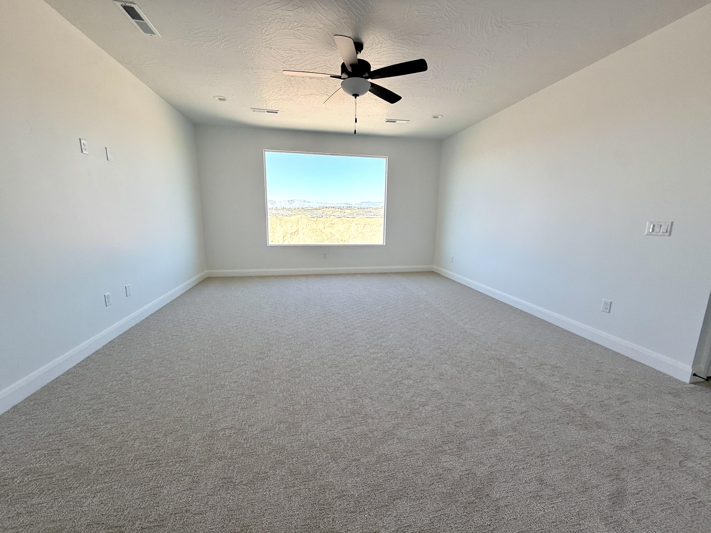 FRANKLIN FIELDS - Residential