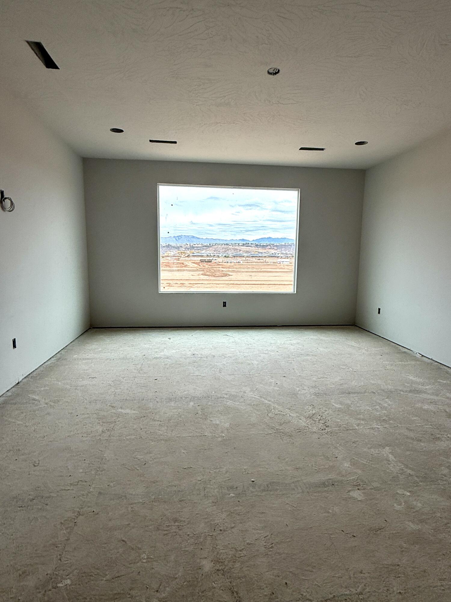 FRANKLIN FIELDS - Residential