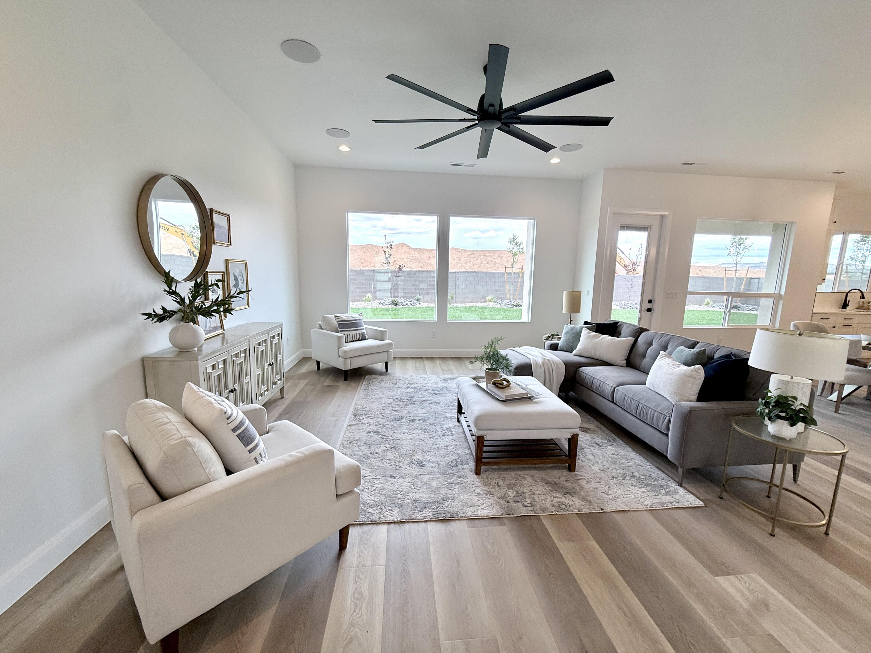 FRANKLIN FIELDS - Residential