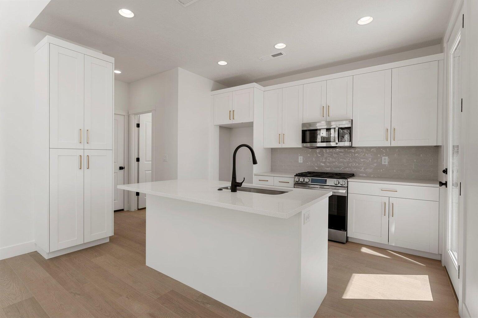 SAGE HAVEN - Residential