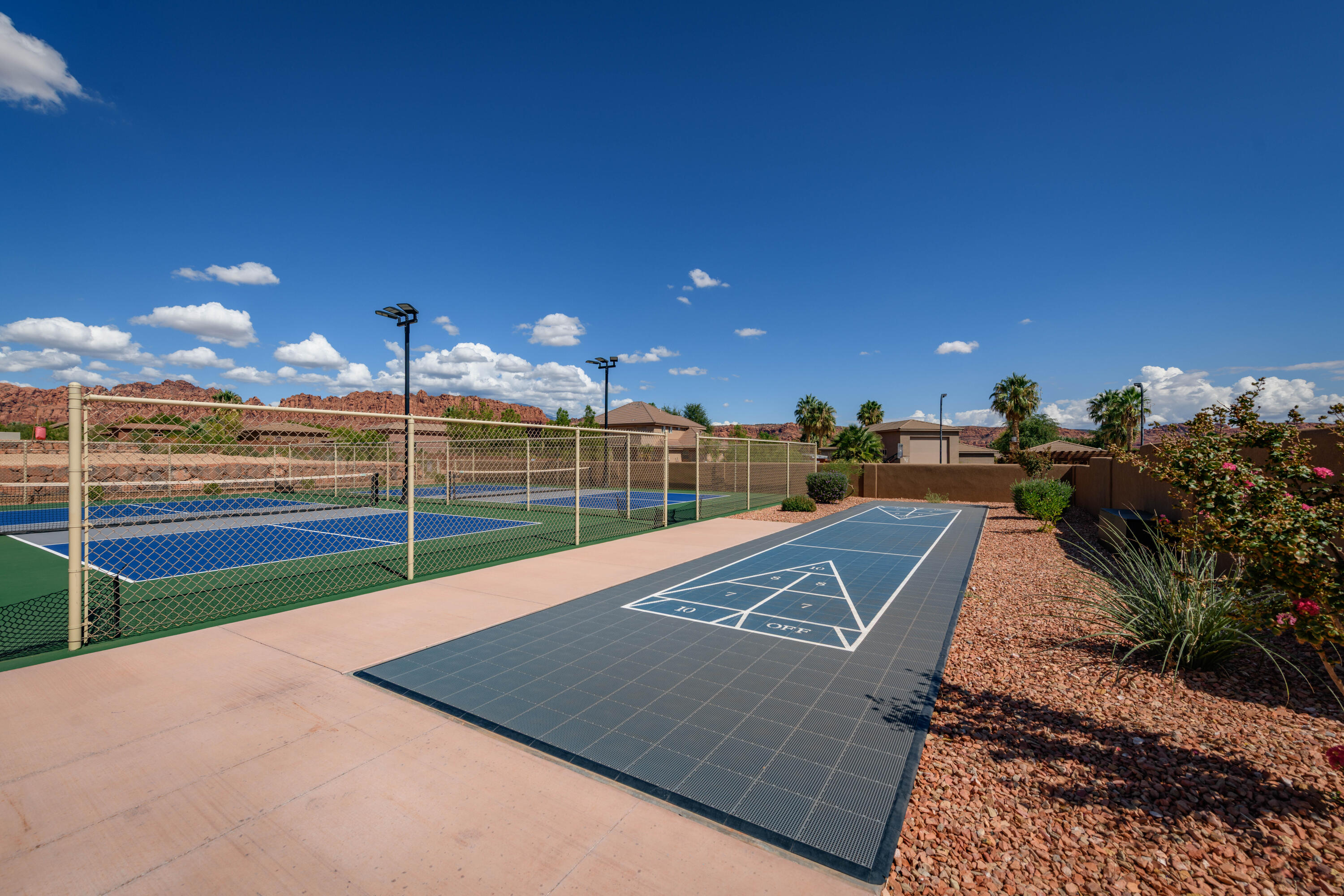 PALISADES AT SNOW CANYON - Residential