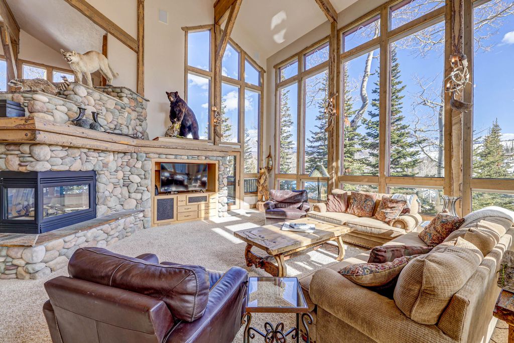 Photo of 290 N Trails At Navajo Ave., Brian Head, UT 84719 (MLS # 25-266812)