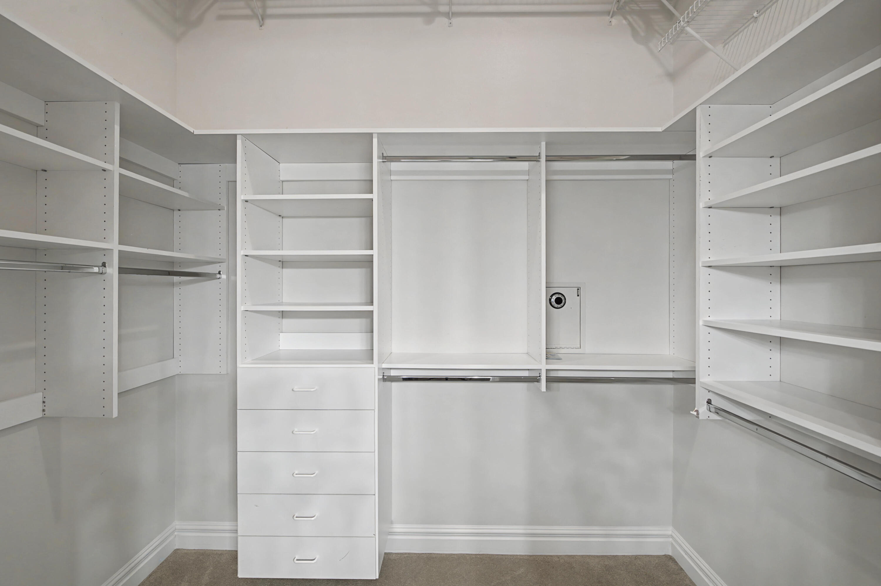 BELLSERA TOWNHOMES AT SUNBROOK - Residential