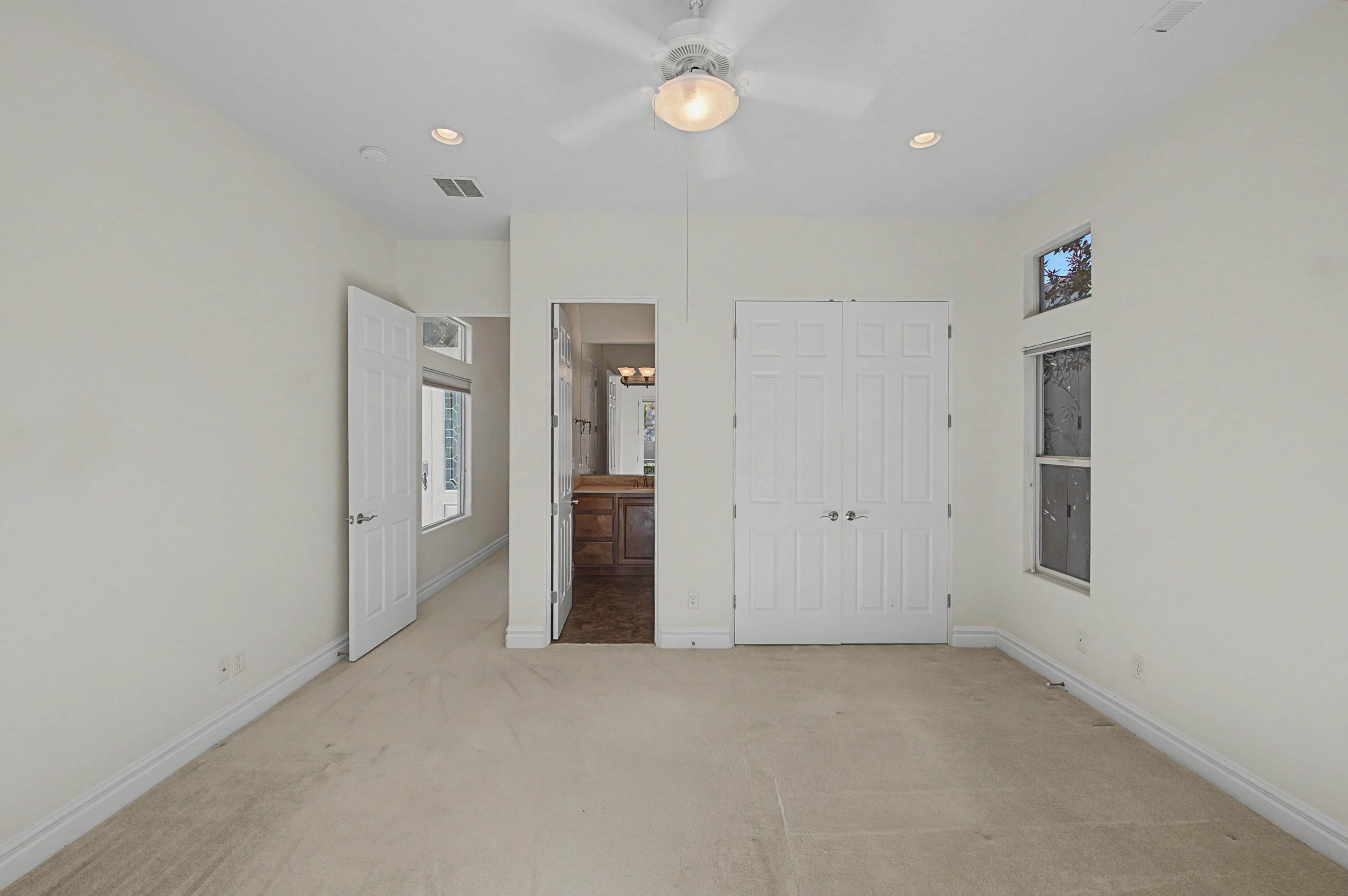 BELLSERA TOWNHOMES AT SUNBROOK - Residential