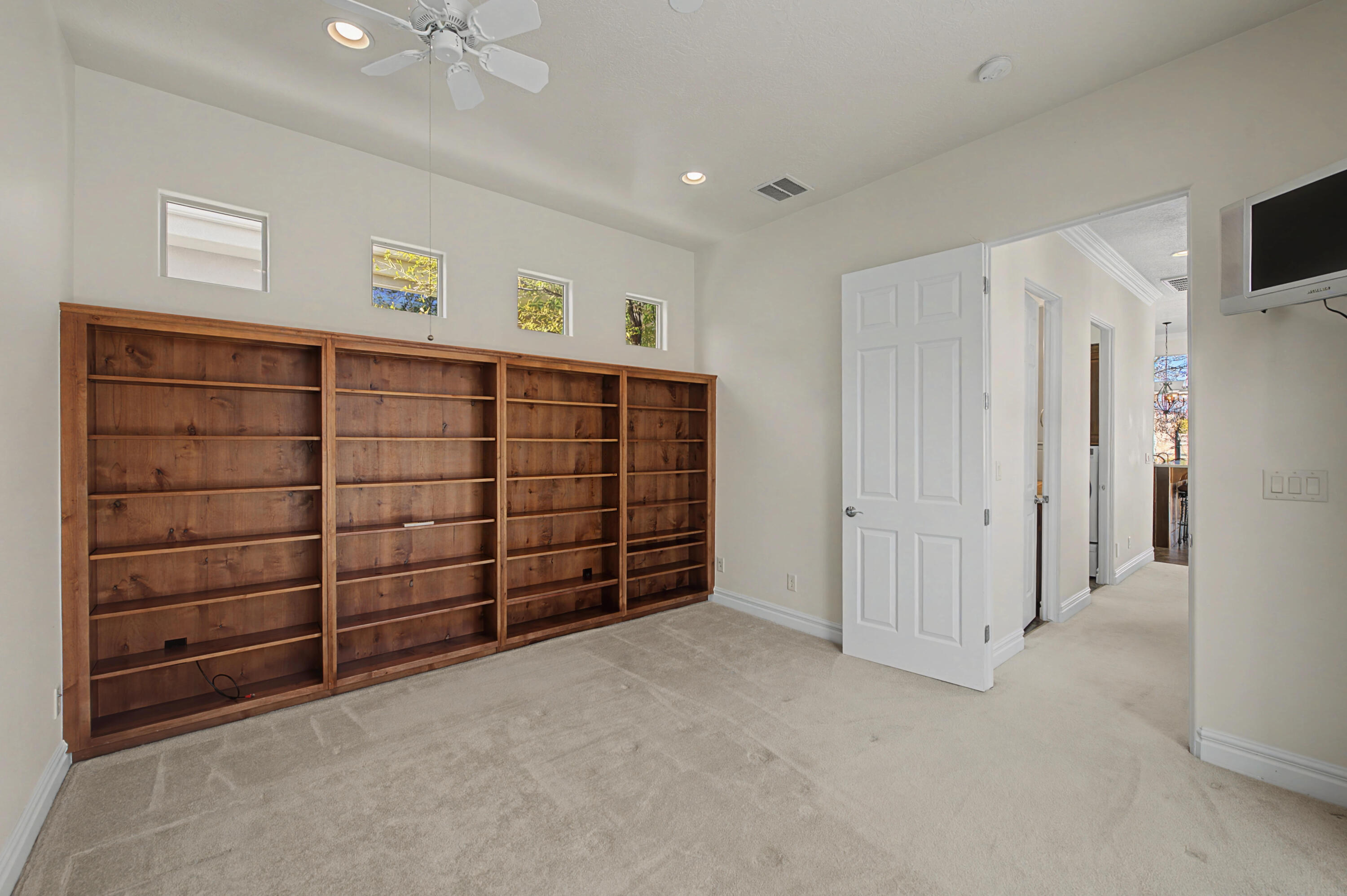 BELLSERA TOWNHOMES AT SUNBROOK - Residential