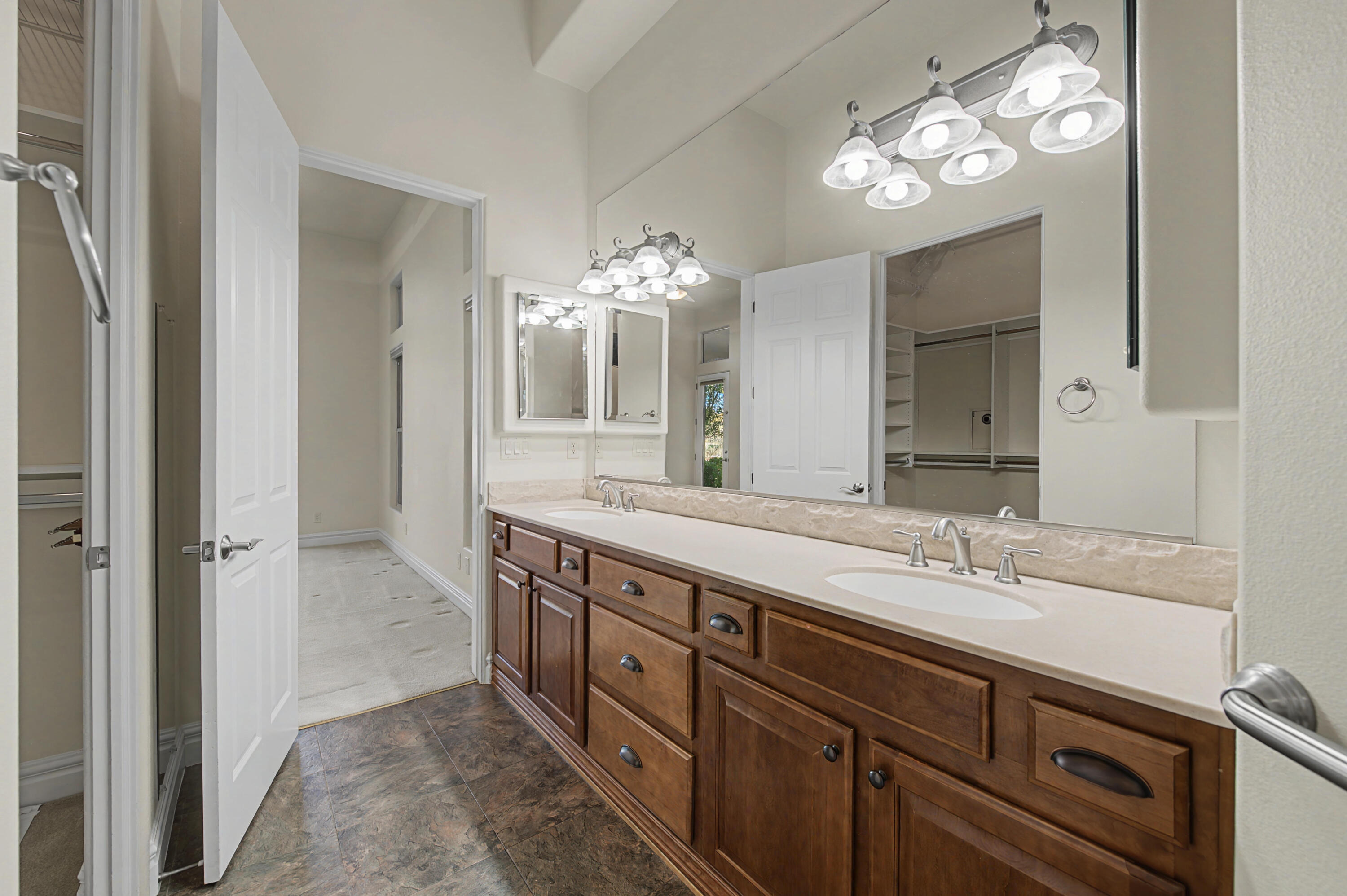 BELLSERA TOWNHOMES AT SUNBROOK - Residential