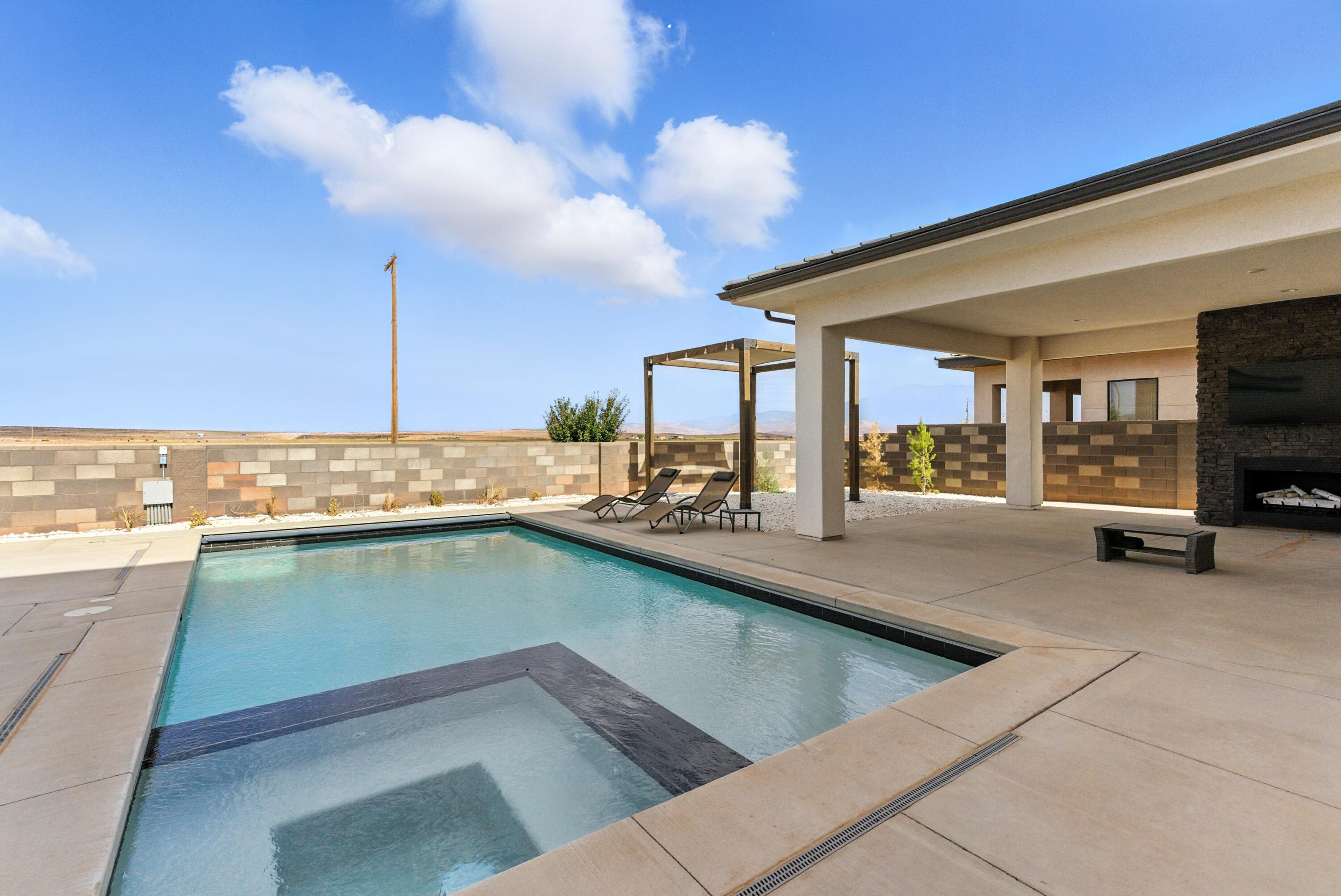 NORTH SLOPE AT COPPER ROCK - Residential