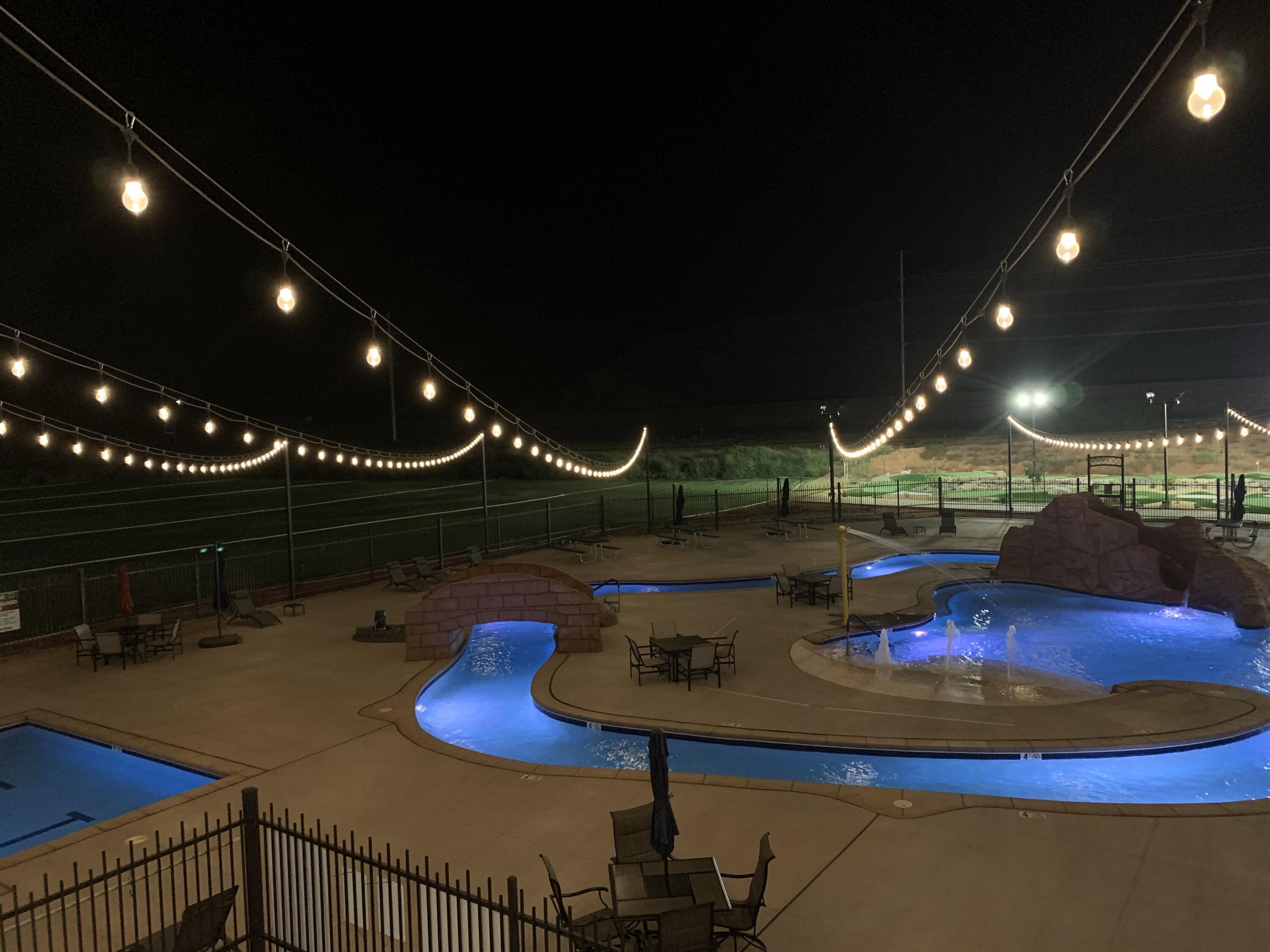 CROSS ROADS AT STUCKI FARMS - Land