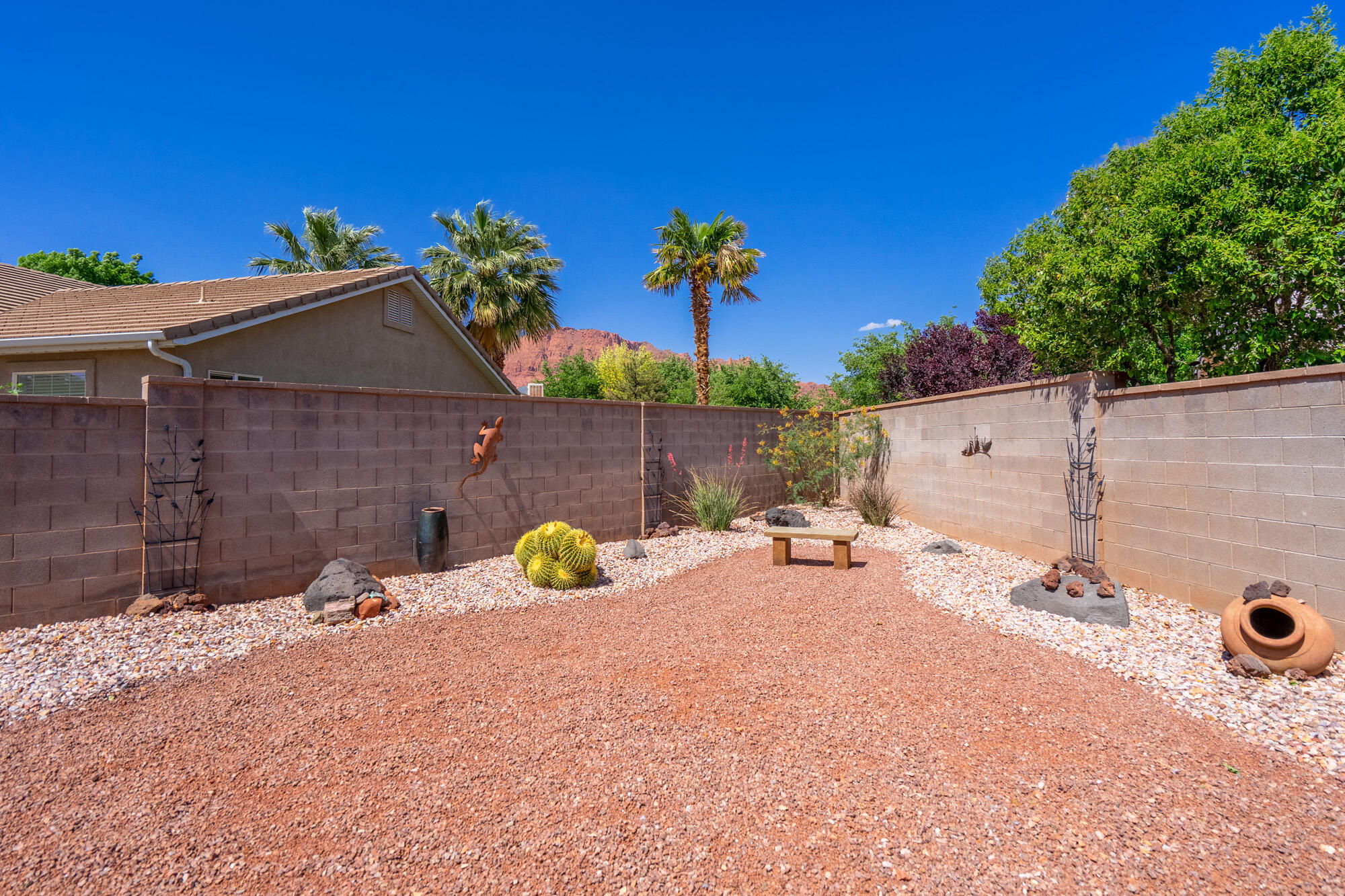 ELFIN COVE - Residential