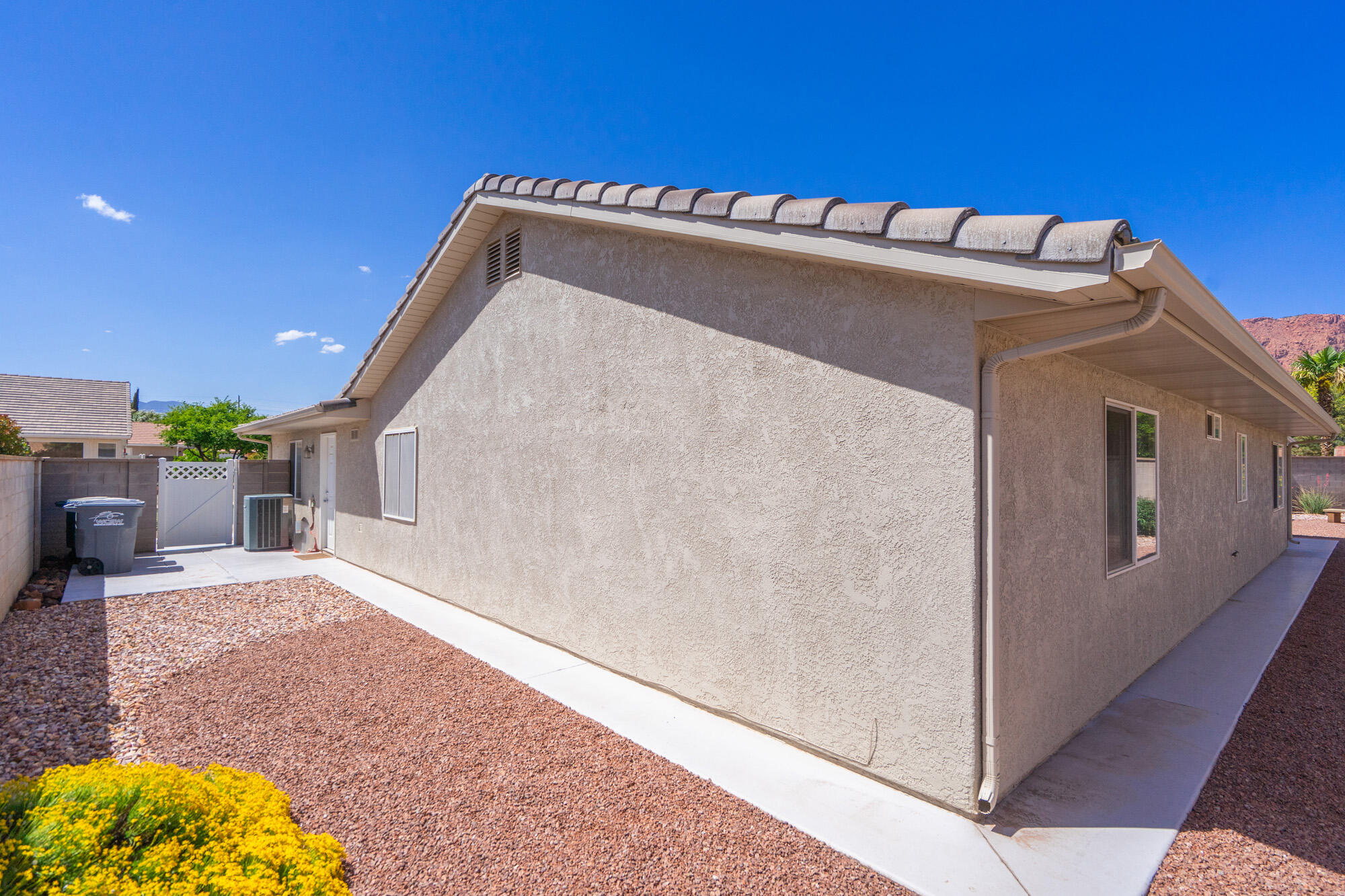 ELFIN COVE - Residential