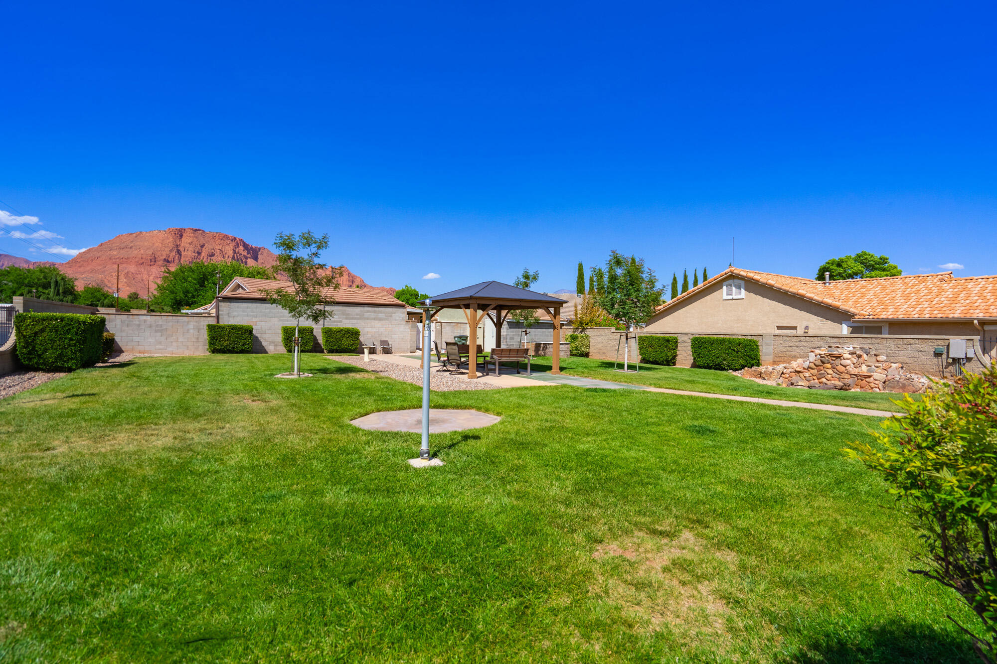 ELFIN COVE - Residential