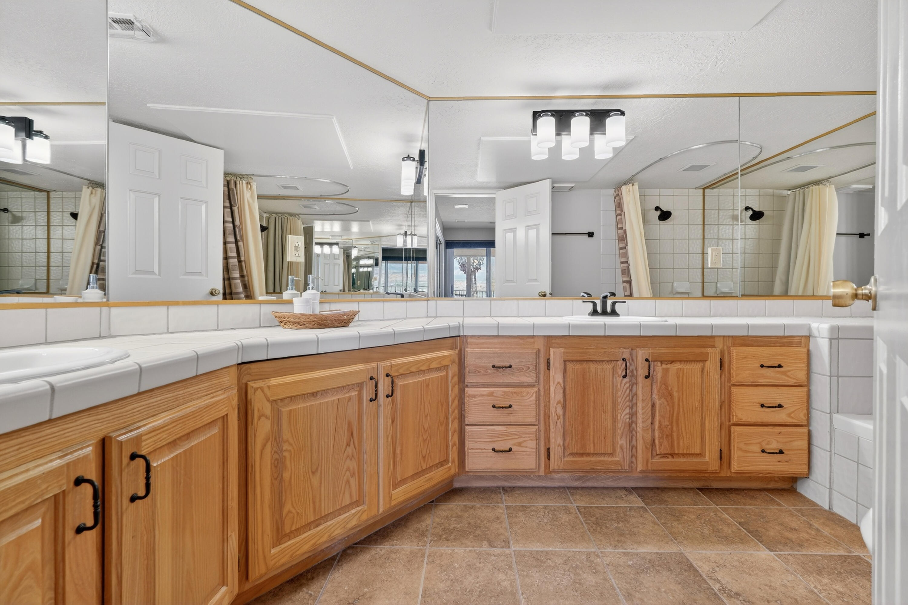 LAS PALMAS RESORT CONDOS - Residential