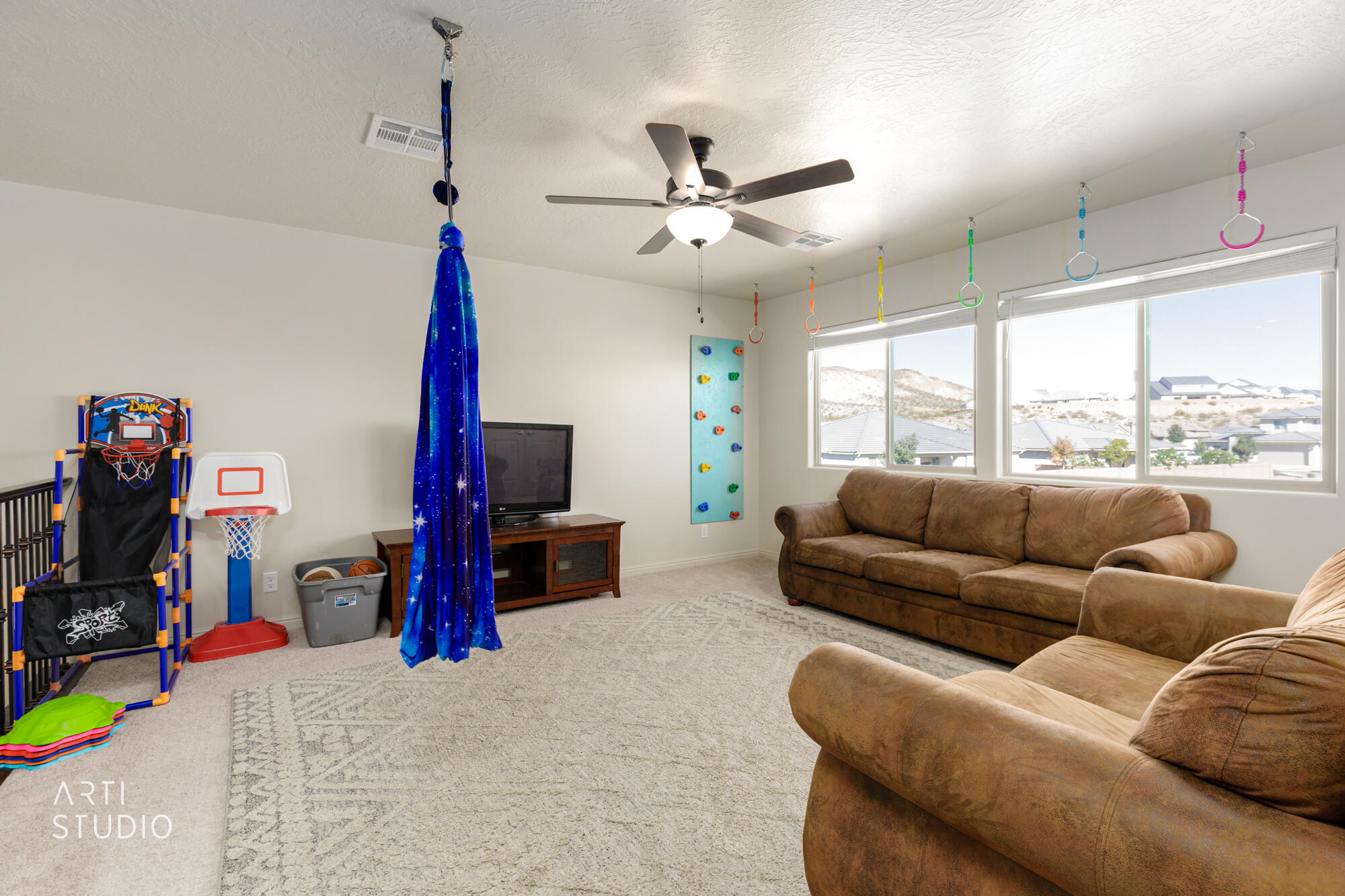 RED WATERS - Residential