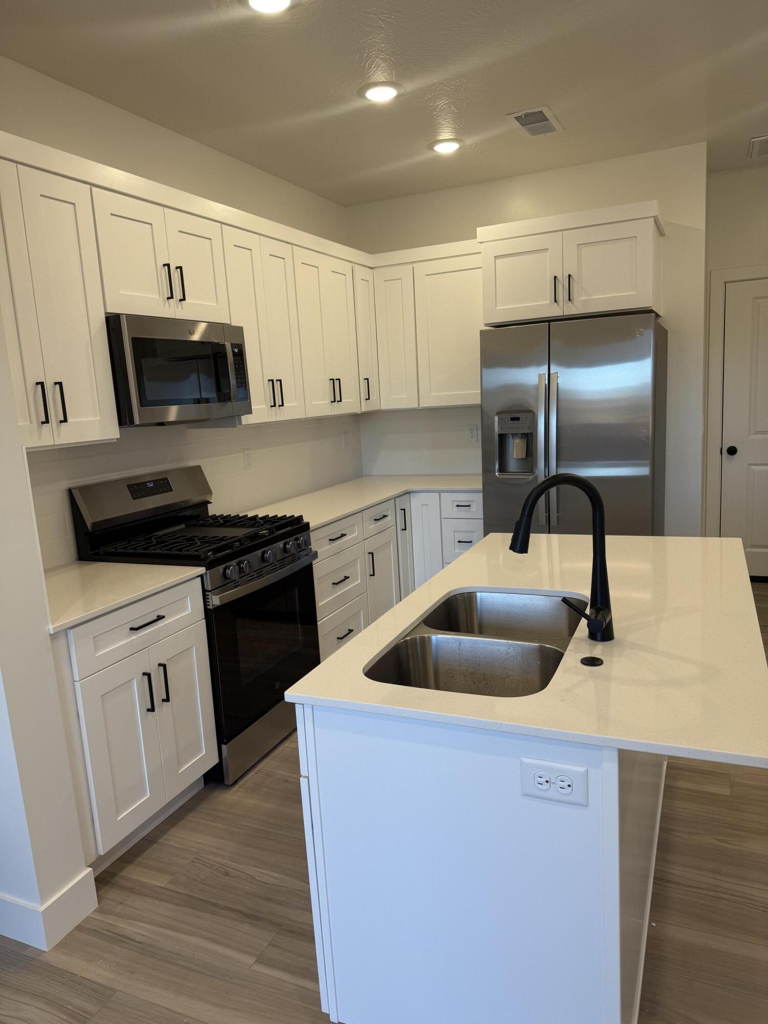 THE PRESERVE AT ALAIA - Residential