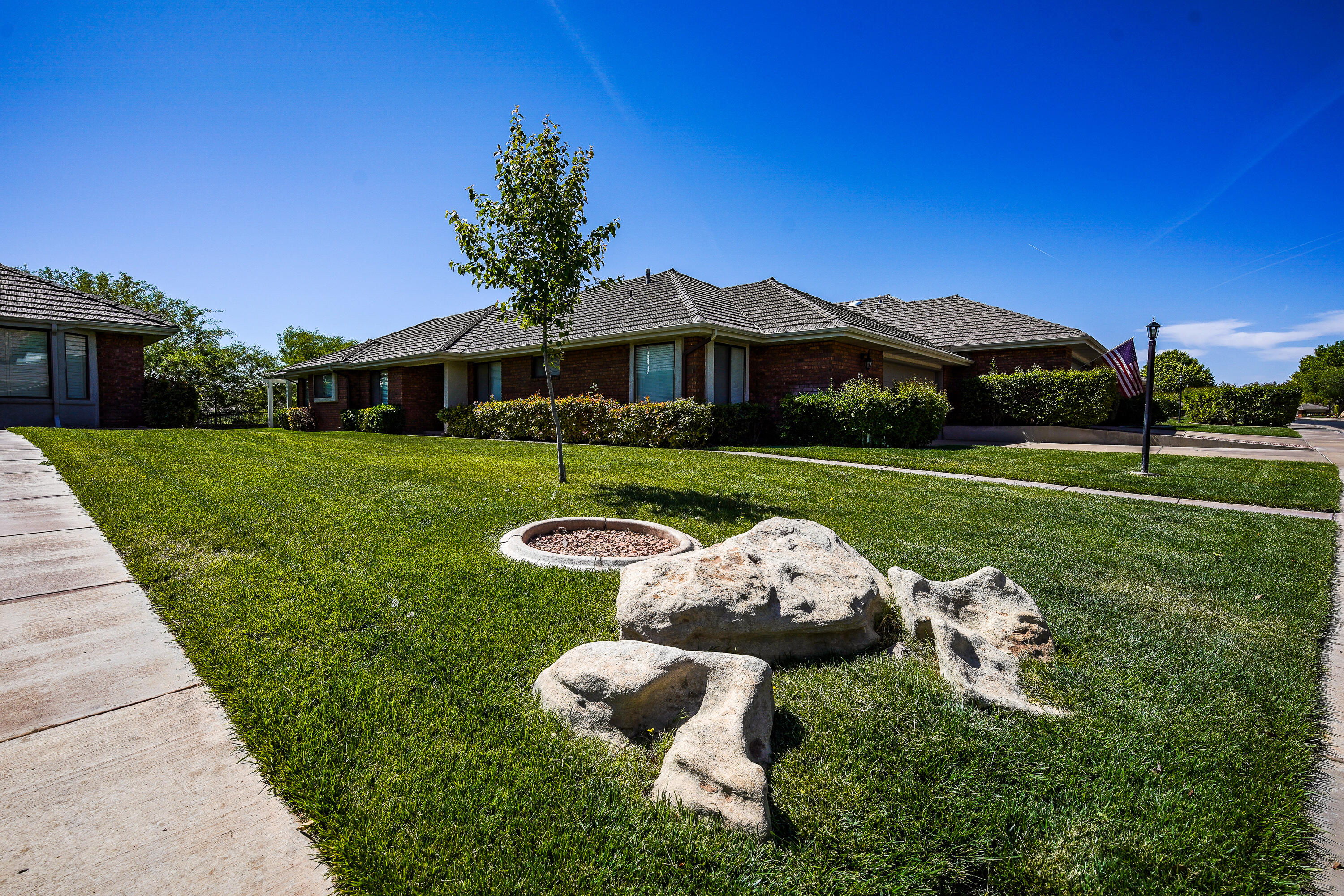 VINTAGE - Residential