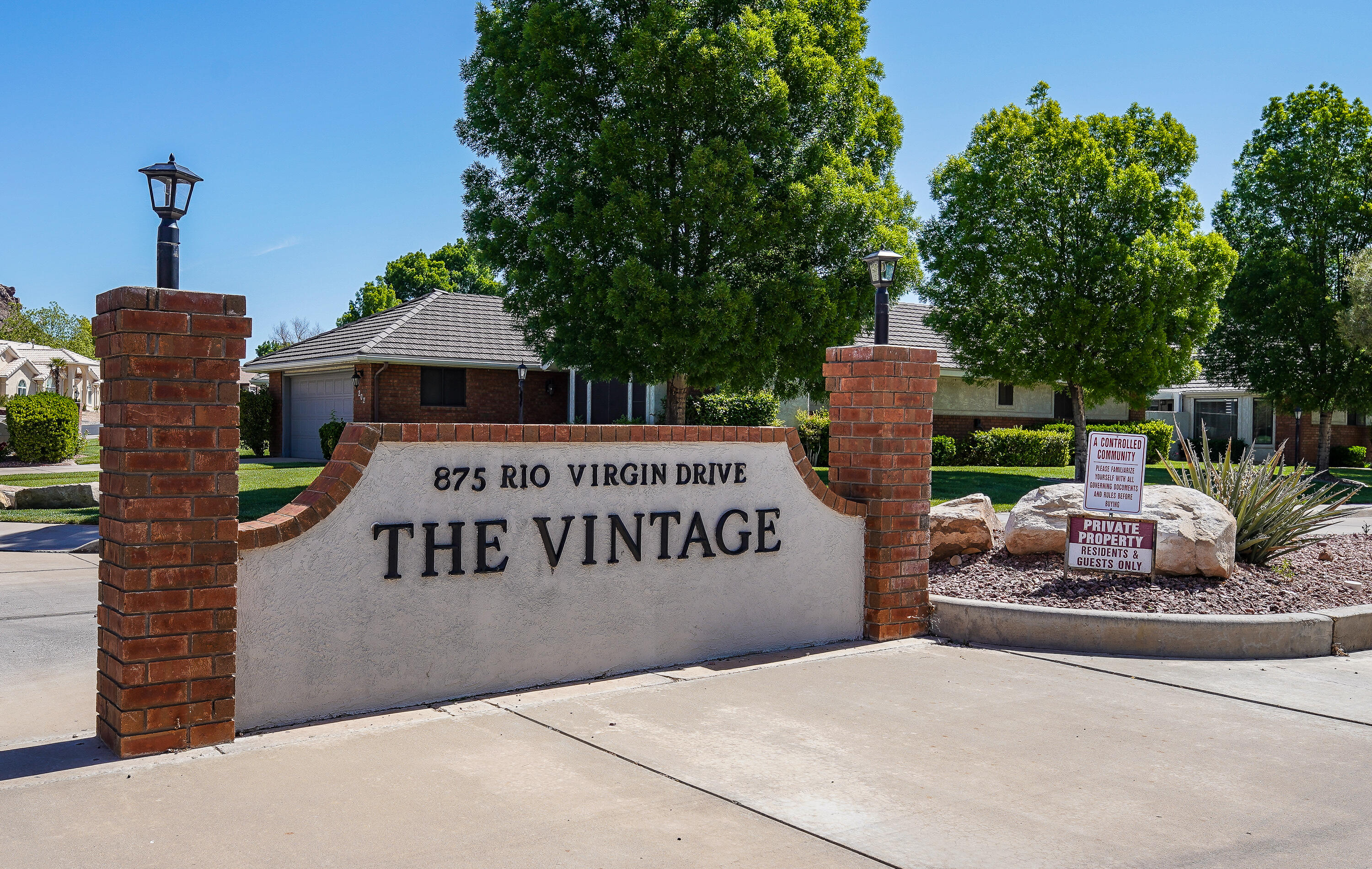 VINTAGE - Residential