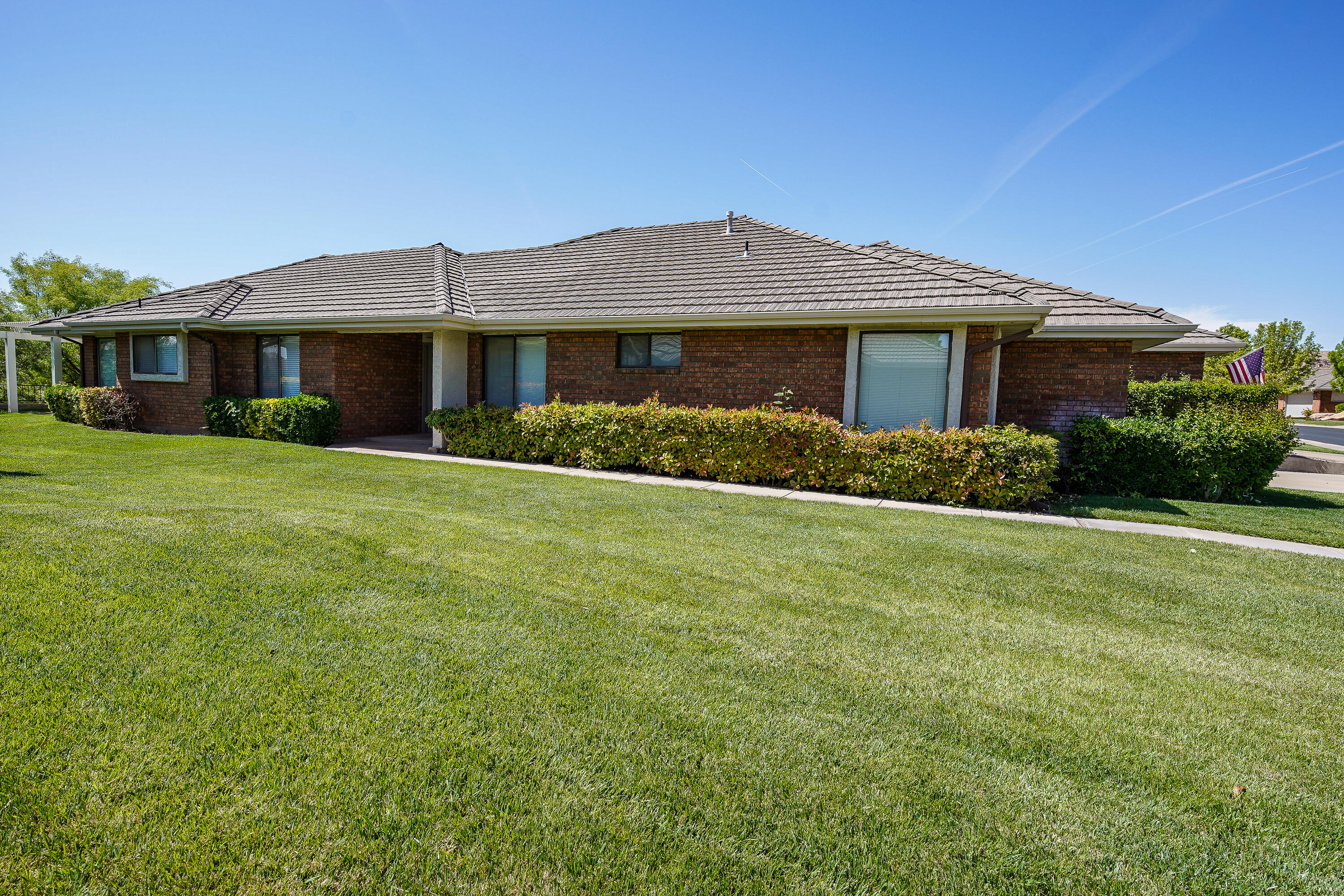 VINTAGE - Residential