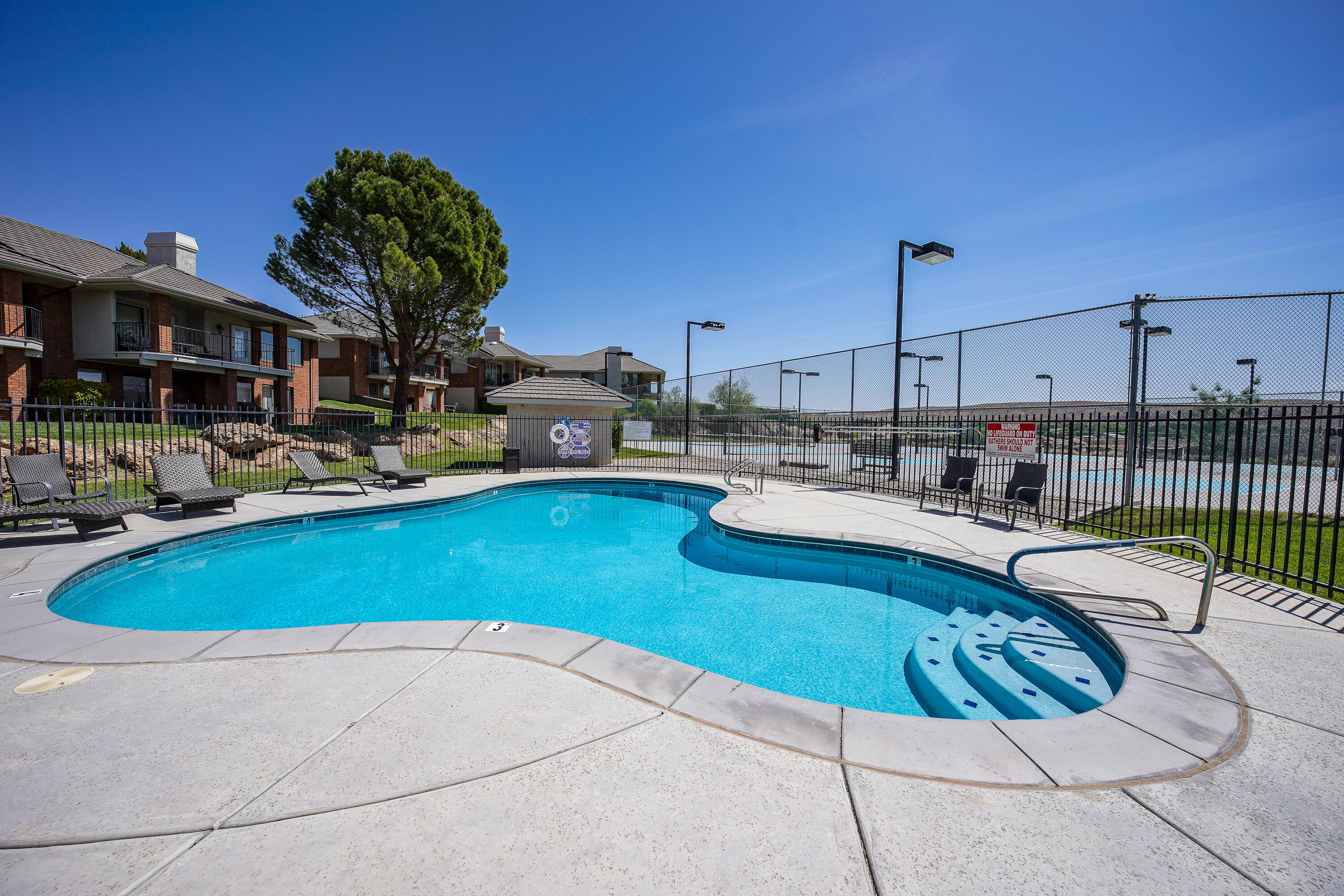 VINTAGE - Residential