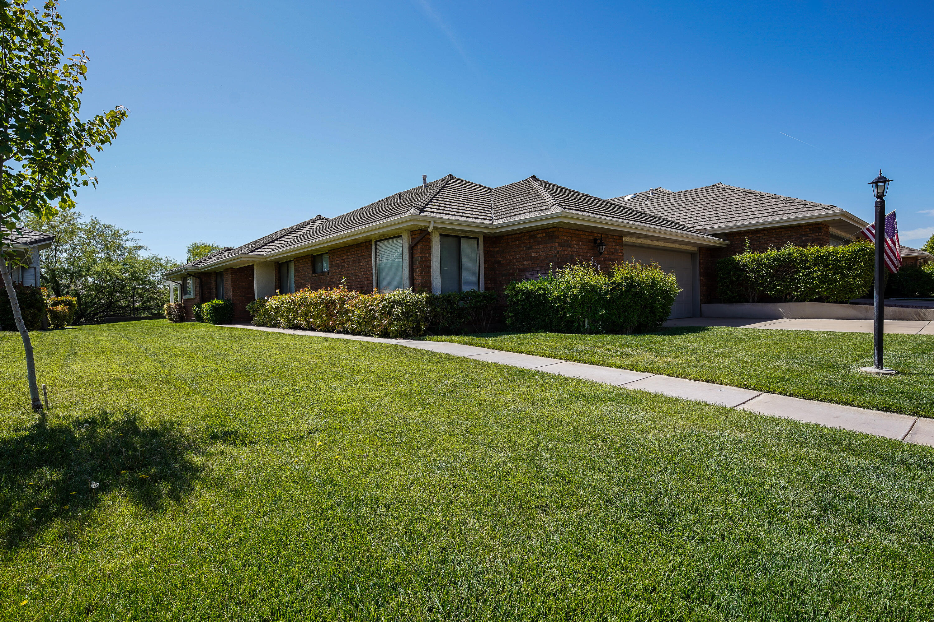 VINTAGE - Residential