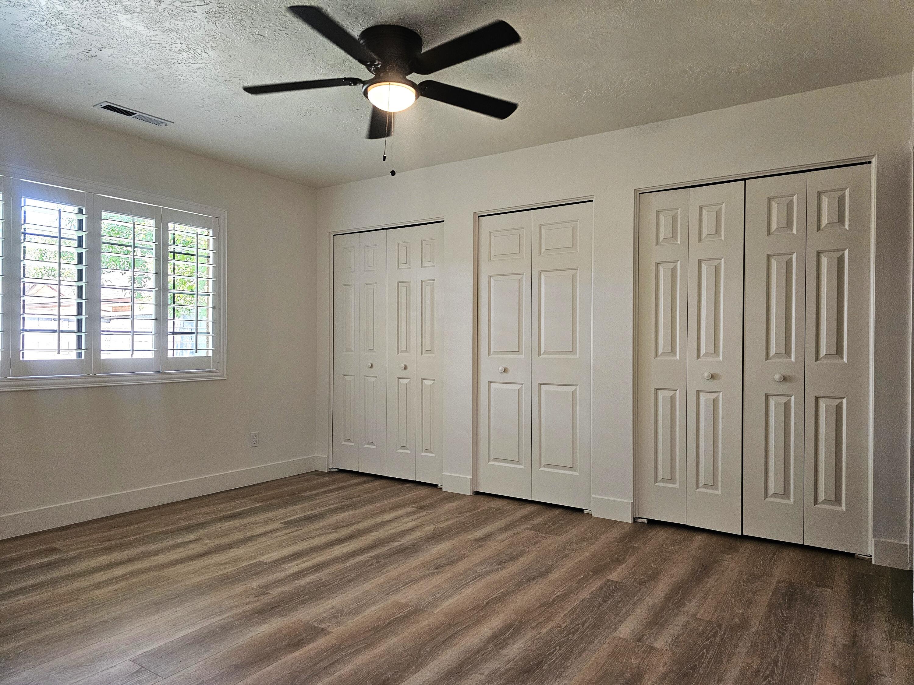 COTTONWOOD TOWNHOMES - Residential