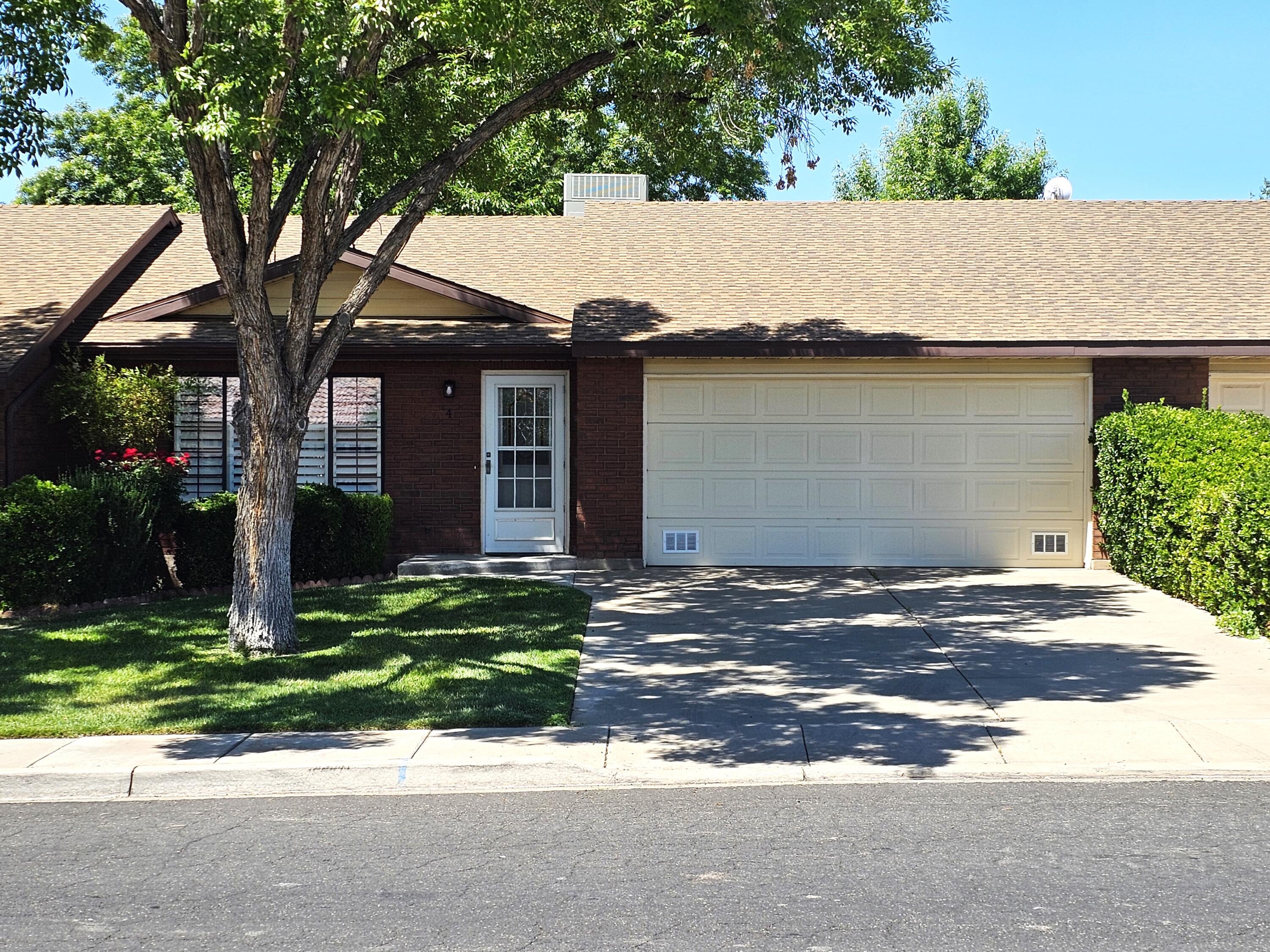 COTTONWOOD TOWNHOMES - Residential