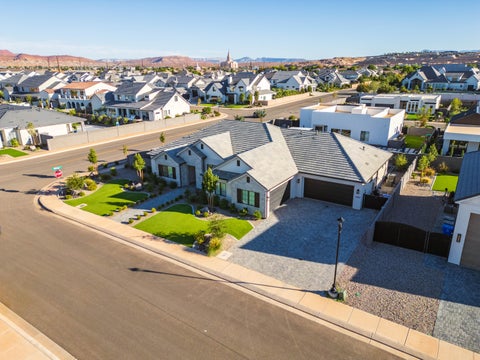 Tiny photo for 2764 E Moorland DR, Saint George, UT 84790 (MLS # 26-276757)