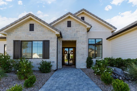 Tiny photo for 2764 E Moorland DR, Saint George, UT 84790 (MLS # 26-276757)