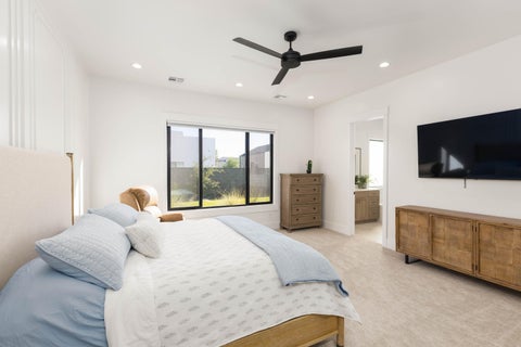 Tiny photo for 2764 E Moorland DR, Saint George, UT 84790 (MLS # 26-276757)