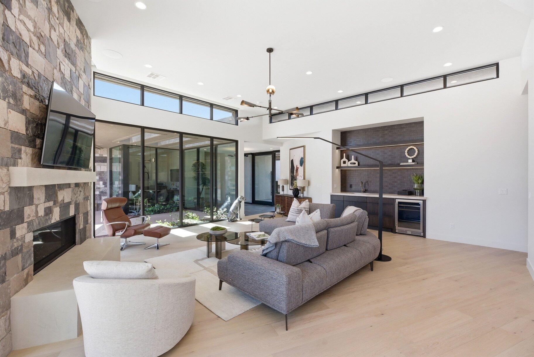 La Casa at Entrada - Residential