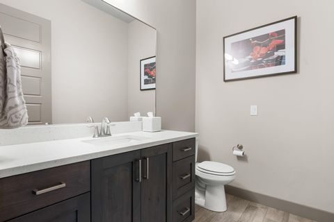 Tiny photo for 1947 N PARK GROVE DR, Washington, UT 84780 (MLS # 26-271227)