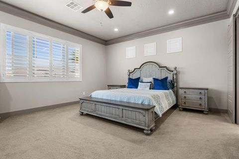 Tiny photo for 1947 N PARK GROVE DR, Washington, UT 84780 (MLS # 26-271227)