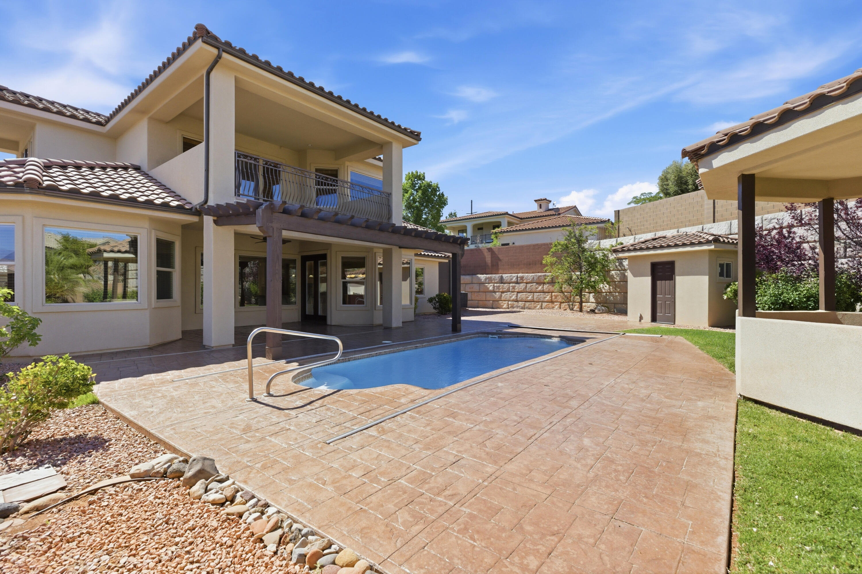 HIGHLANDS AT GREEN VALLEY - Residential