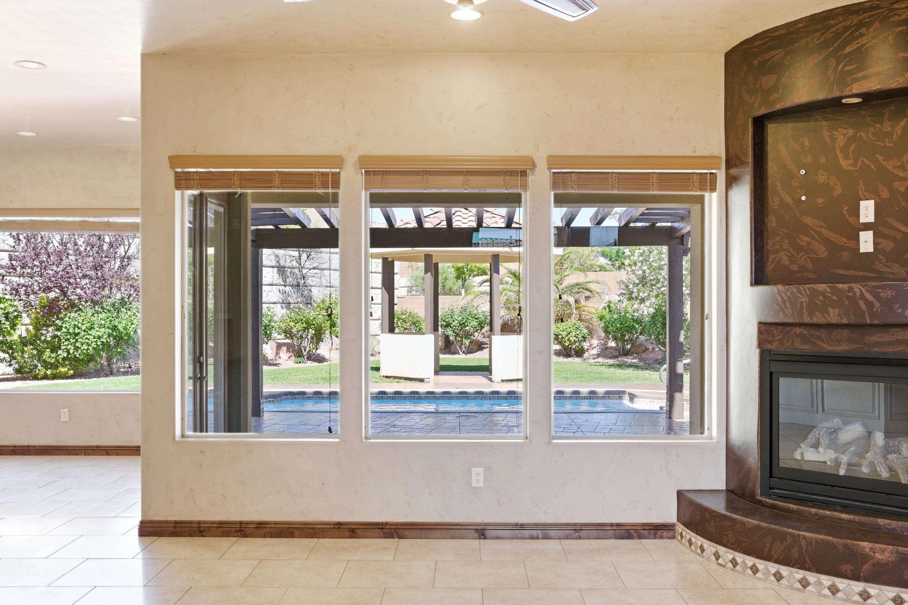 HIGHLANDS AT GREEN VALLEY - Residential
