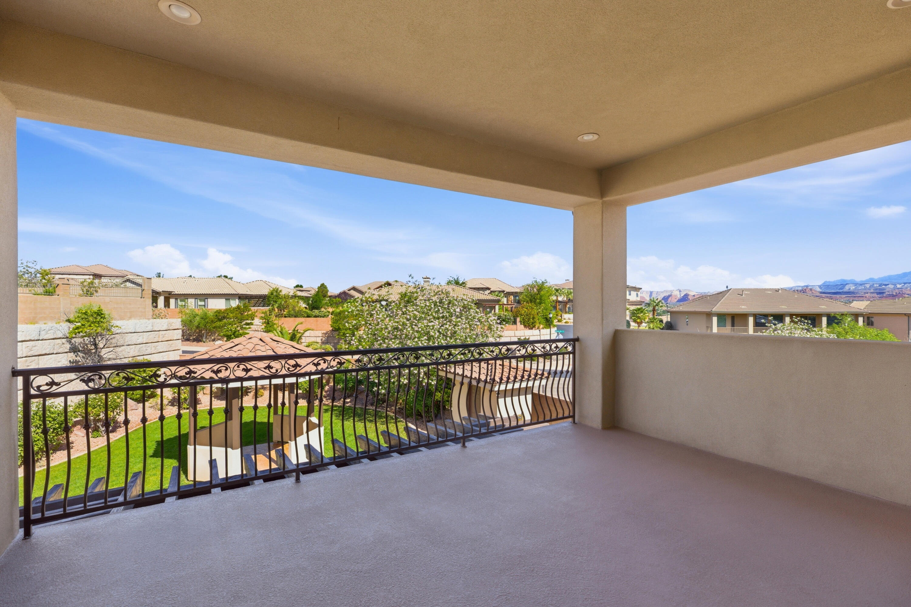 HIGHLANDS AT GREEN VALLEY - Residential