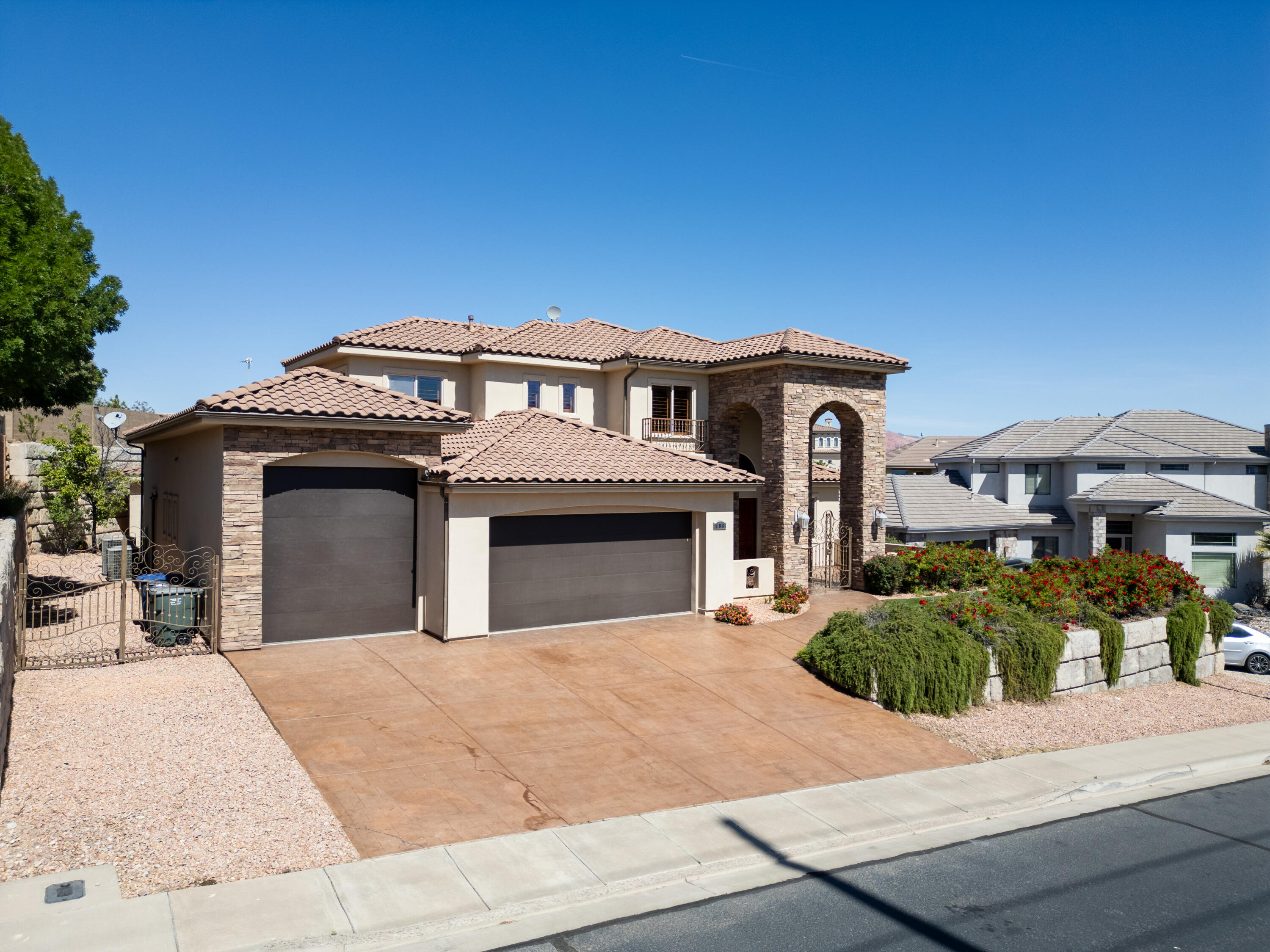 HIGHLANDS AT GREEN VALLEY - Residential