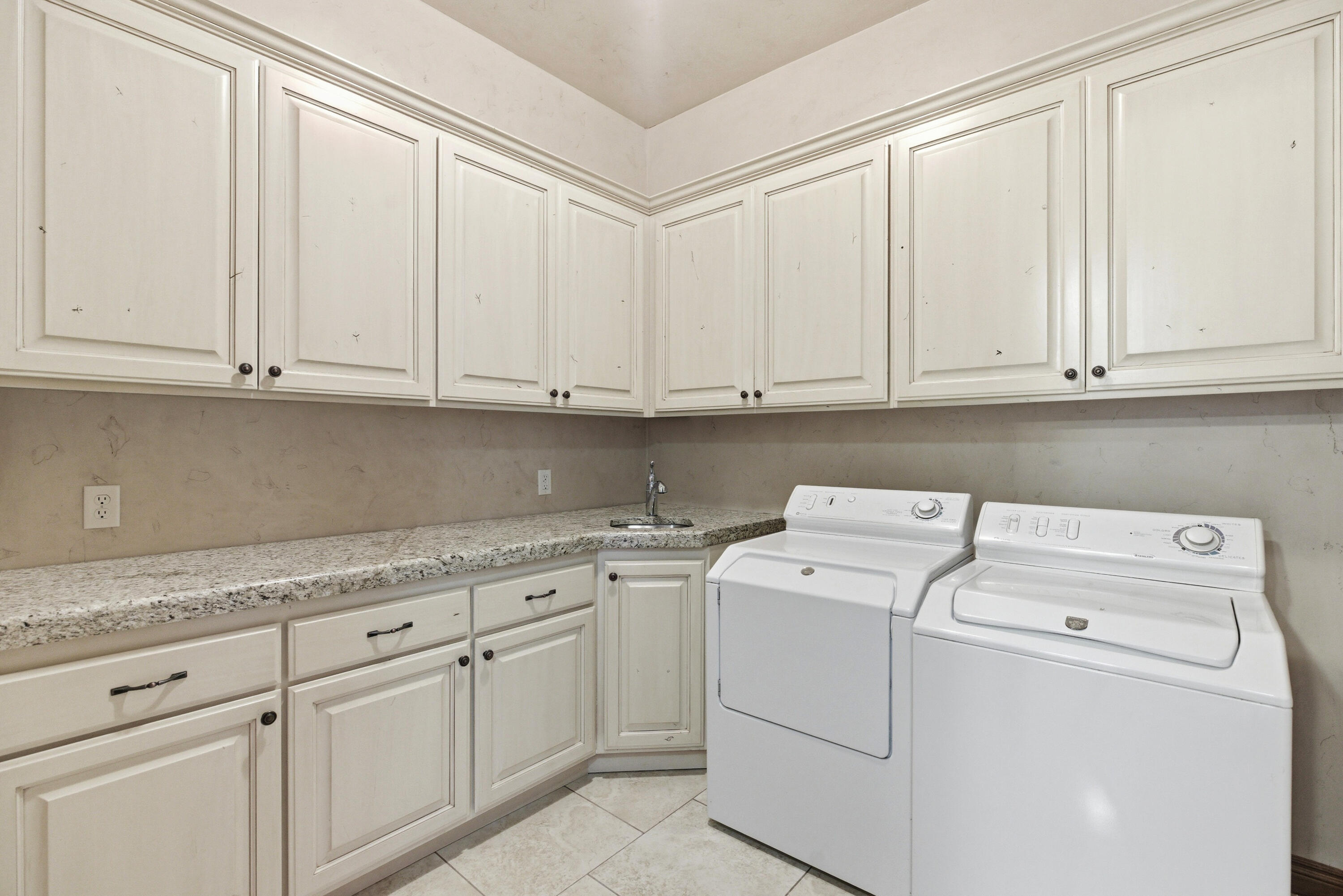 HIGHLANDS AT GREEN VALLEY - Residential