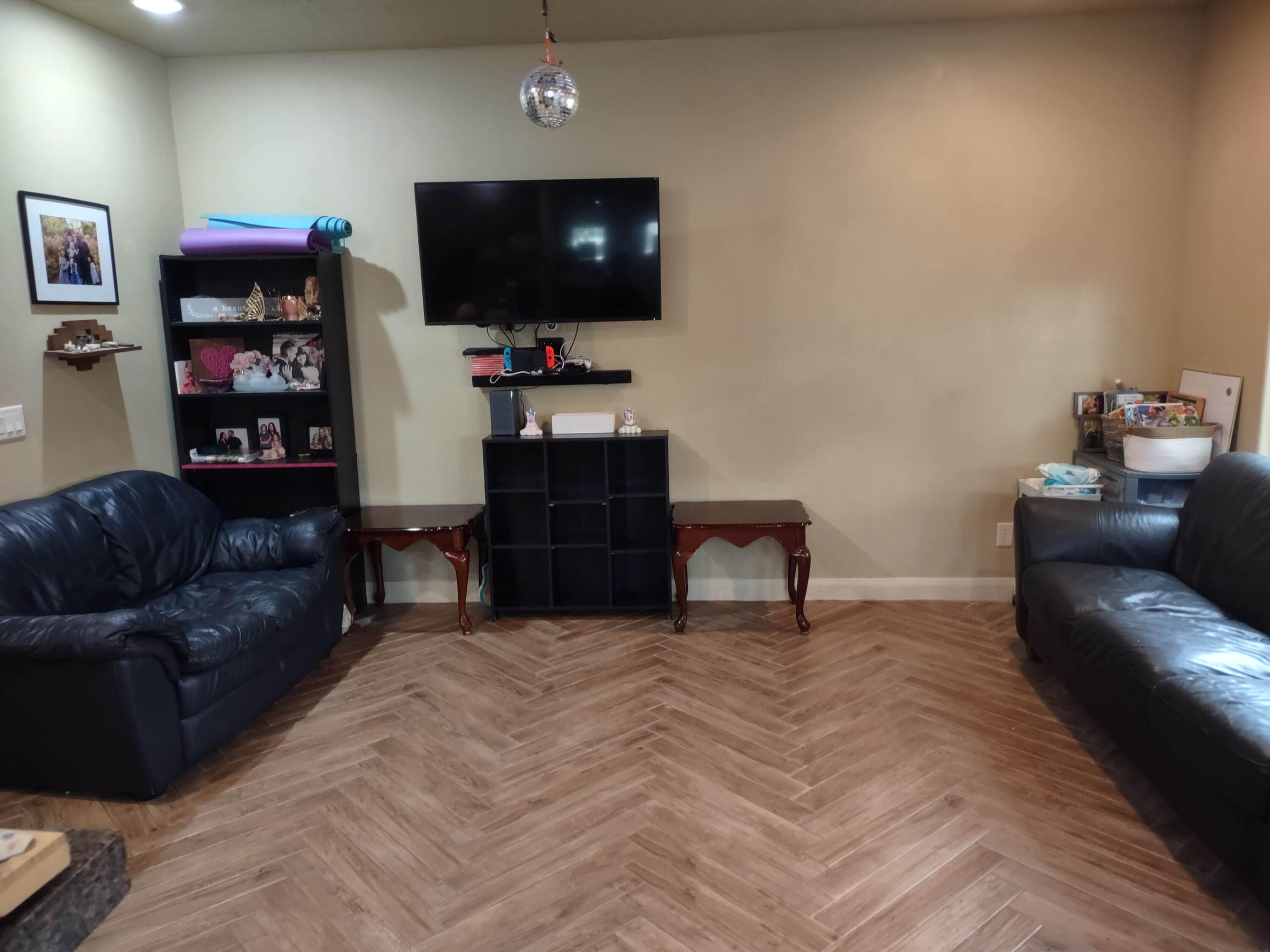 COVINGTON CROSS - Residential